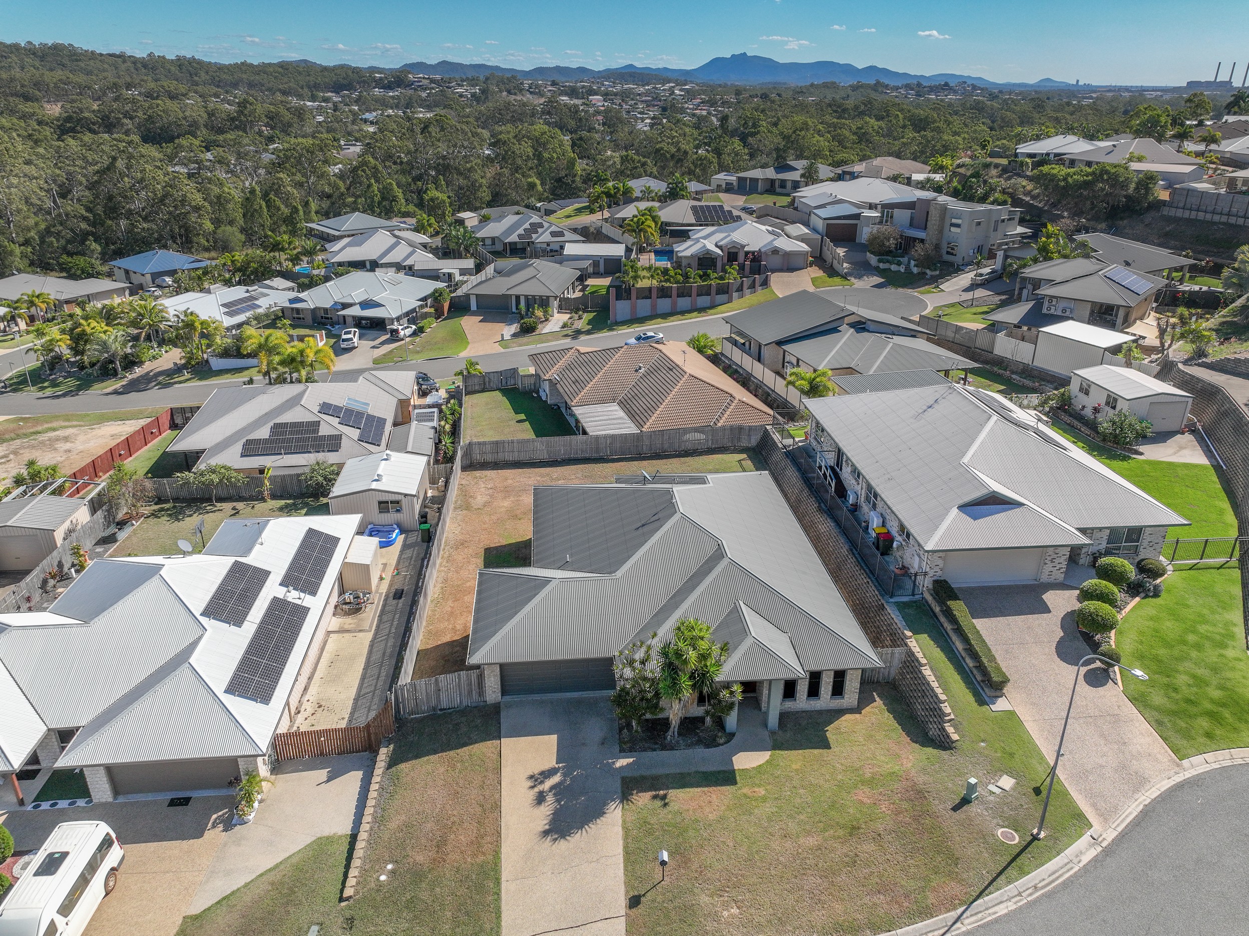 9 Scorpius Place, Telina, QLD 4680
