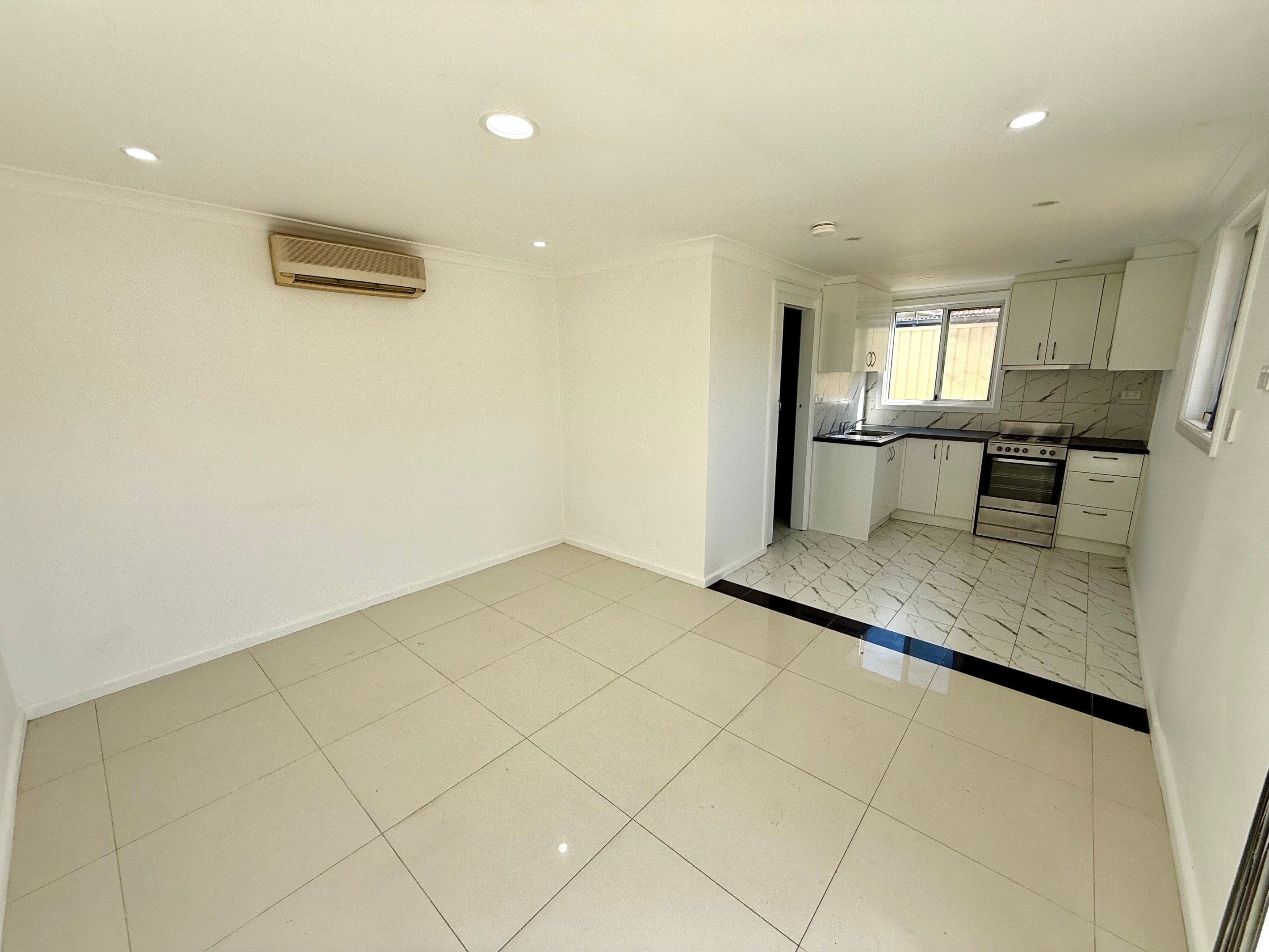 1/42 Moxon Road, Punchbowl, NSW 2196