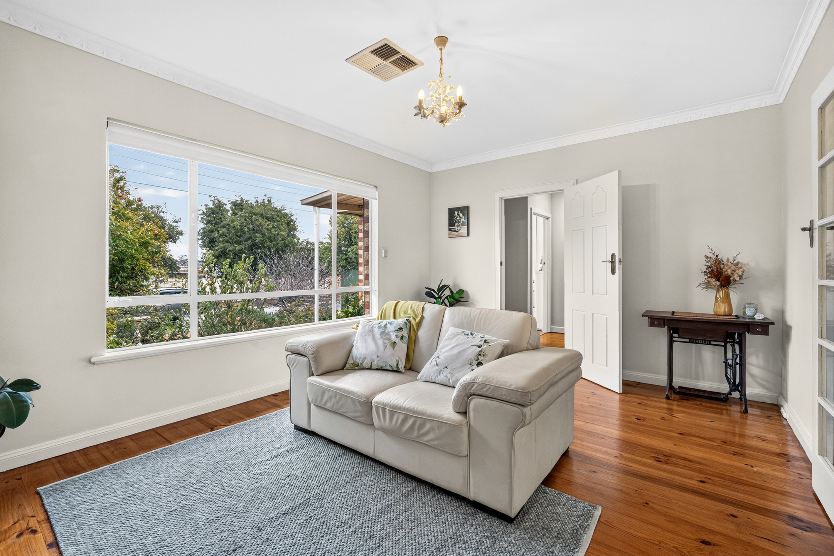 2 Laurence Street, Rostrevor, SA 5073