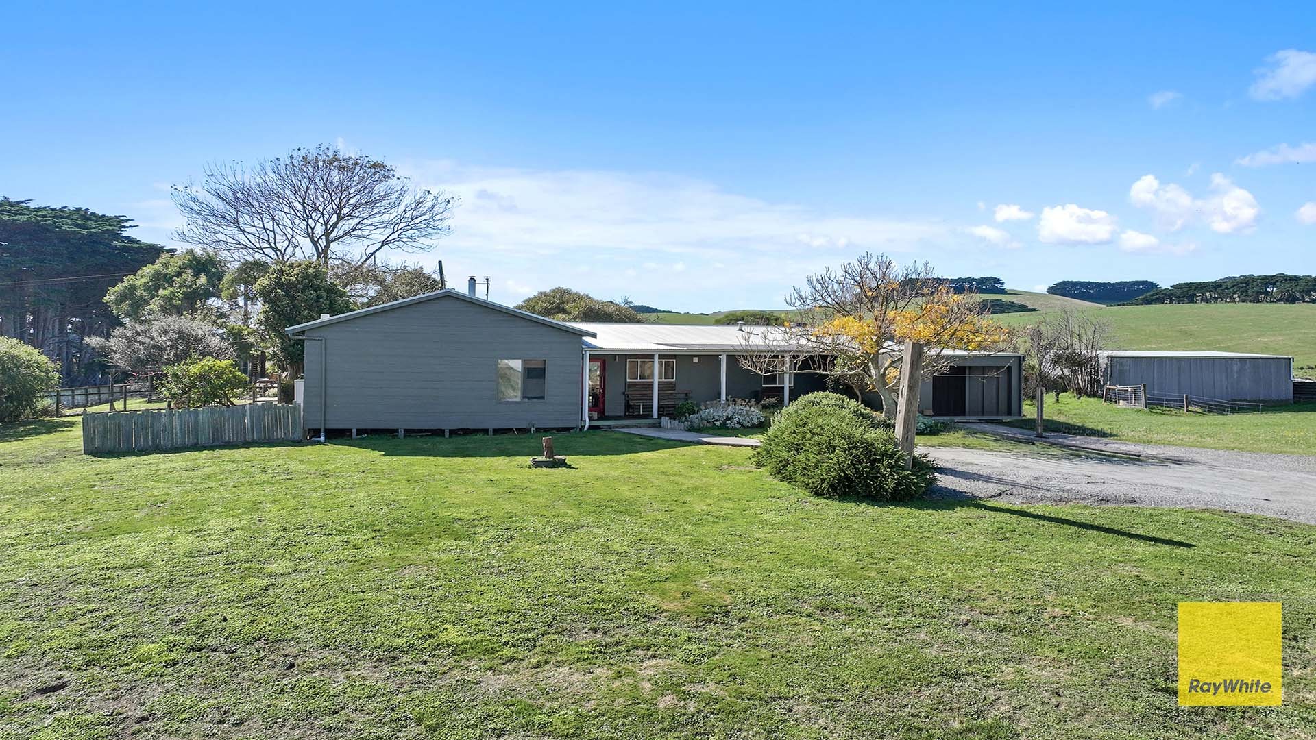 20 Larkin Road, Fish Creek, VIC 3959