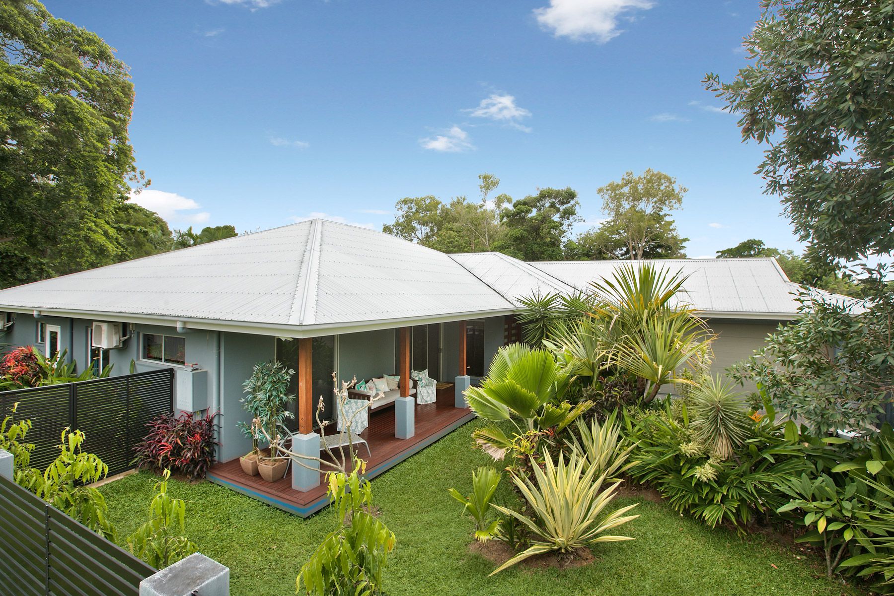12 Saunders Court, Clifton Beach, QLD 4879