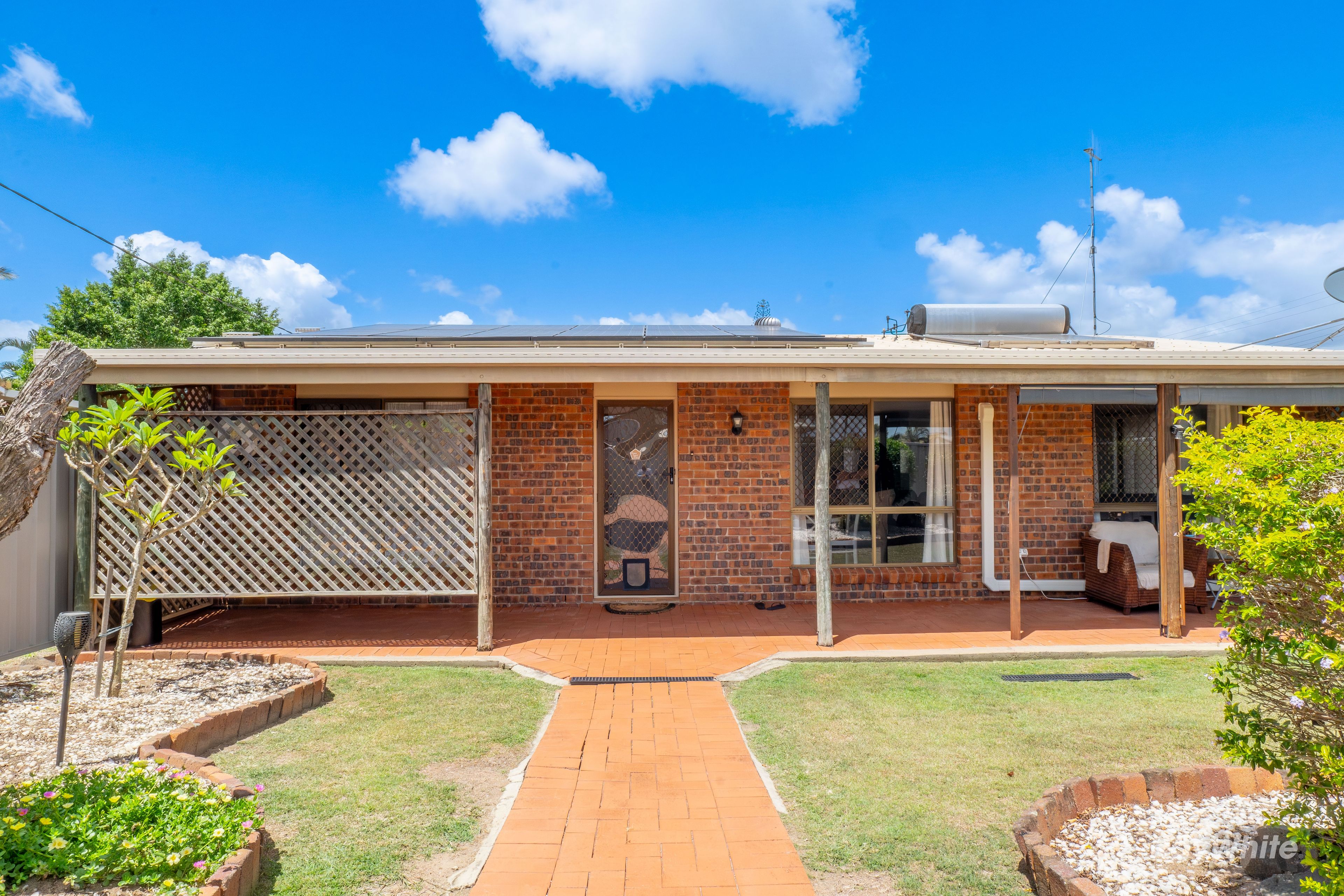 2 Ivory Court, Millbank, QLD 4670