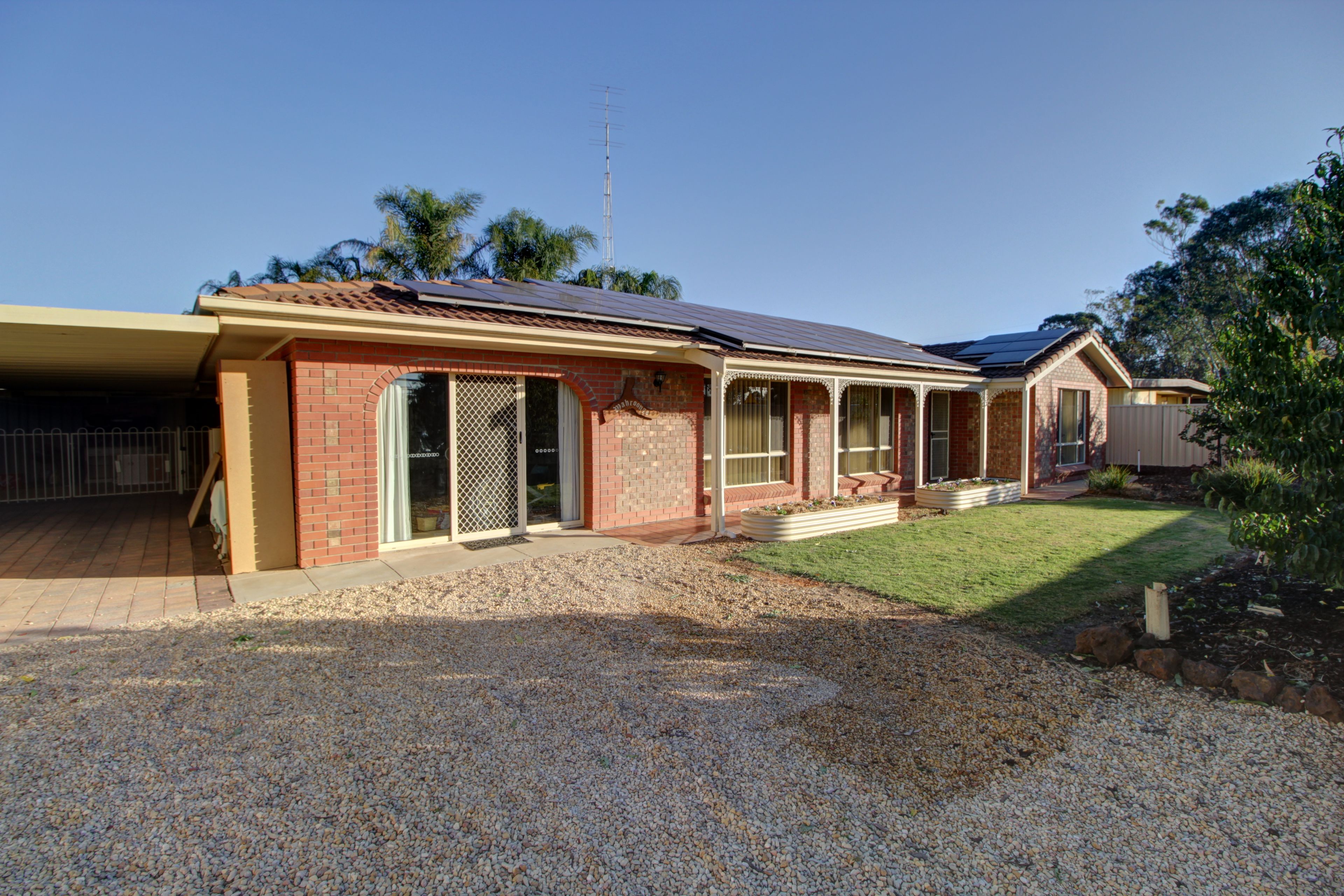 12 Alamein Avenue, Loxton, SA 5333
