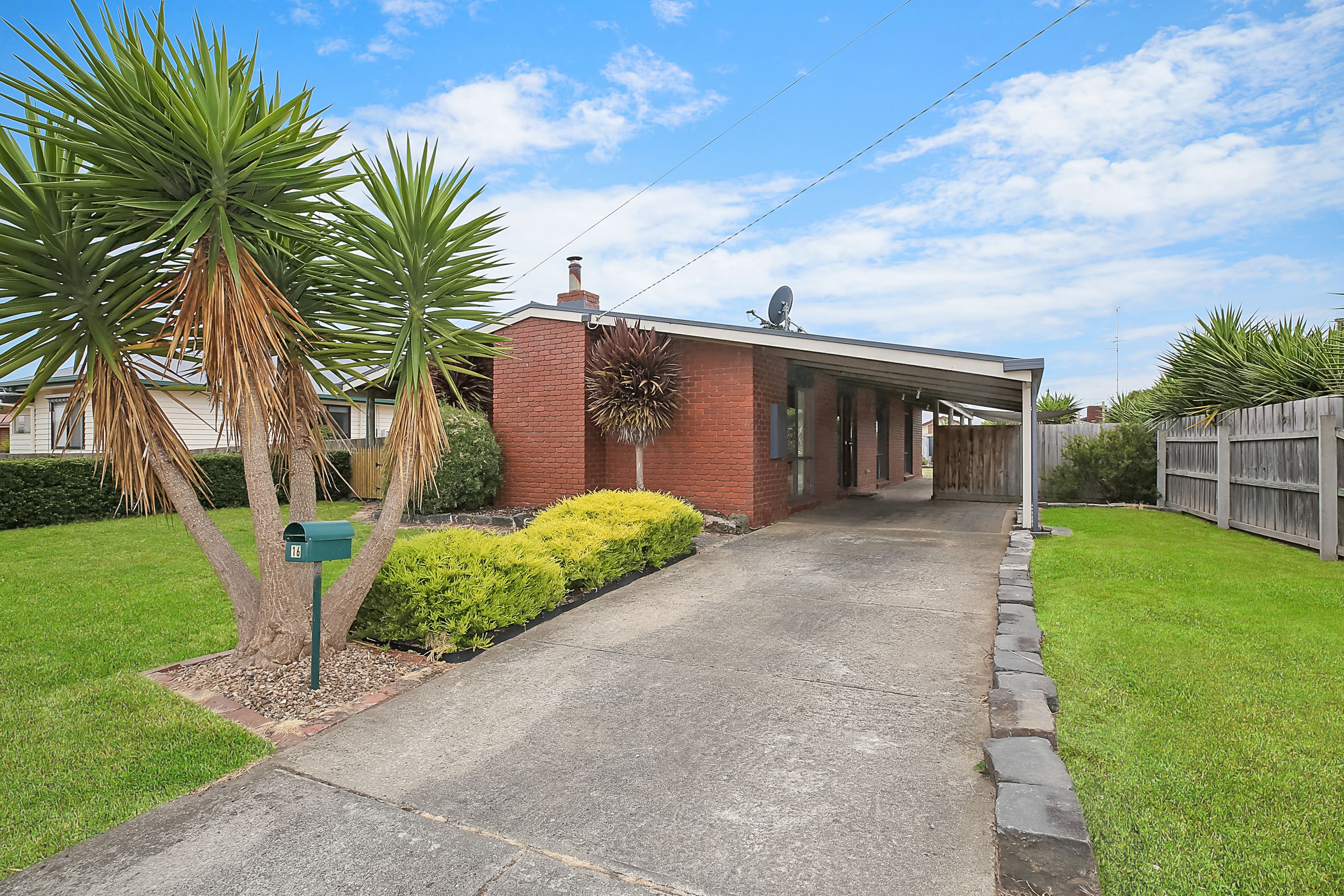 16 Begley Street, Colac VIC 3250
