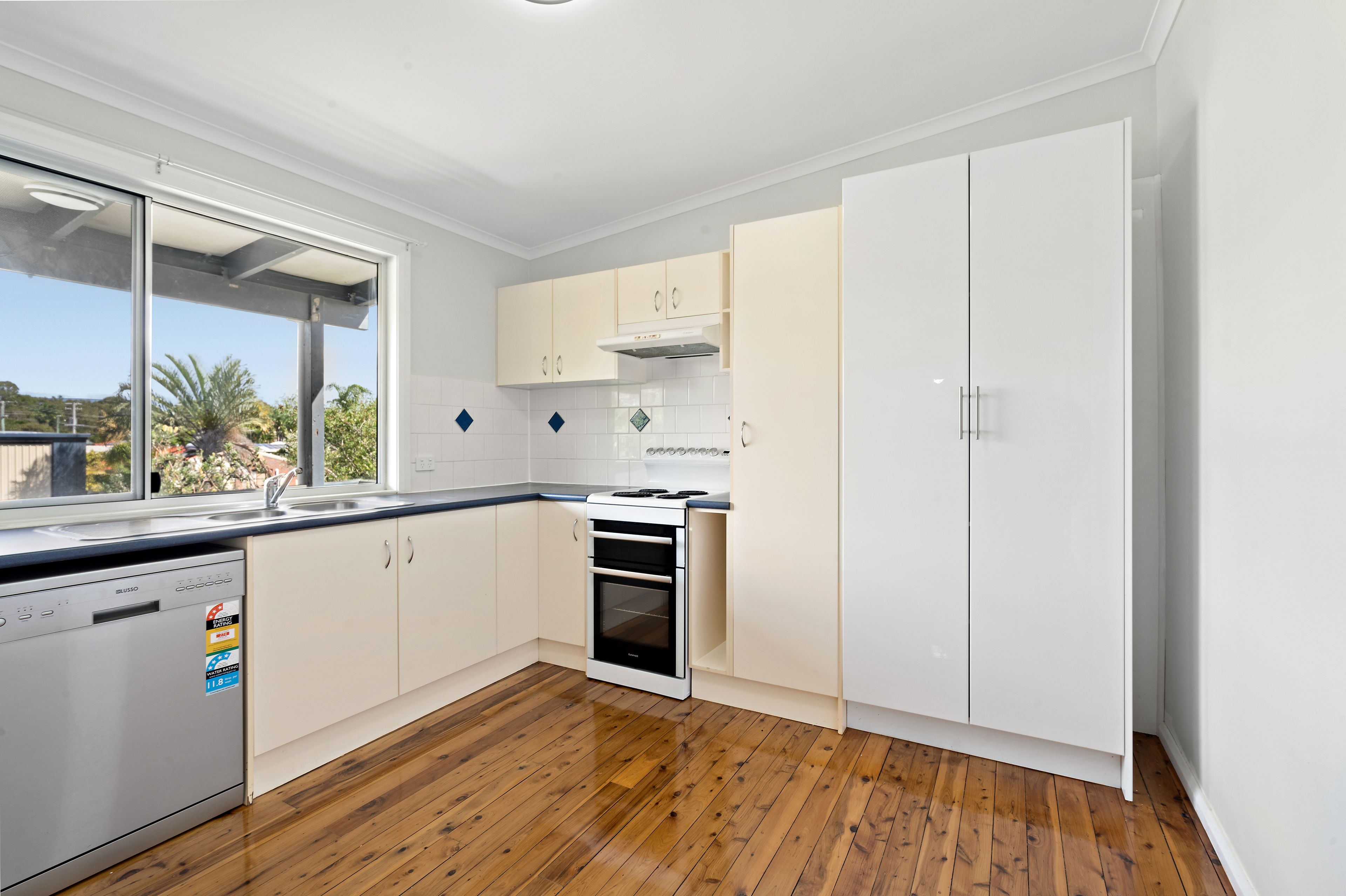 4 Kullaroo Court, Deception Bay, QLD 4508