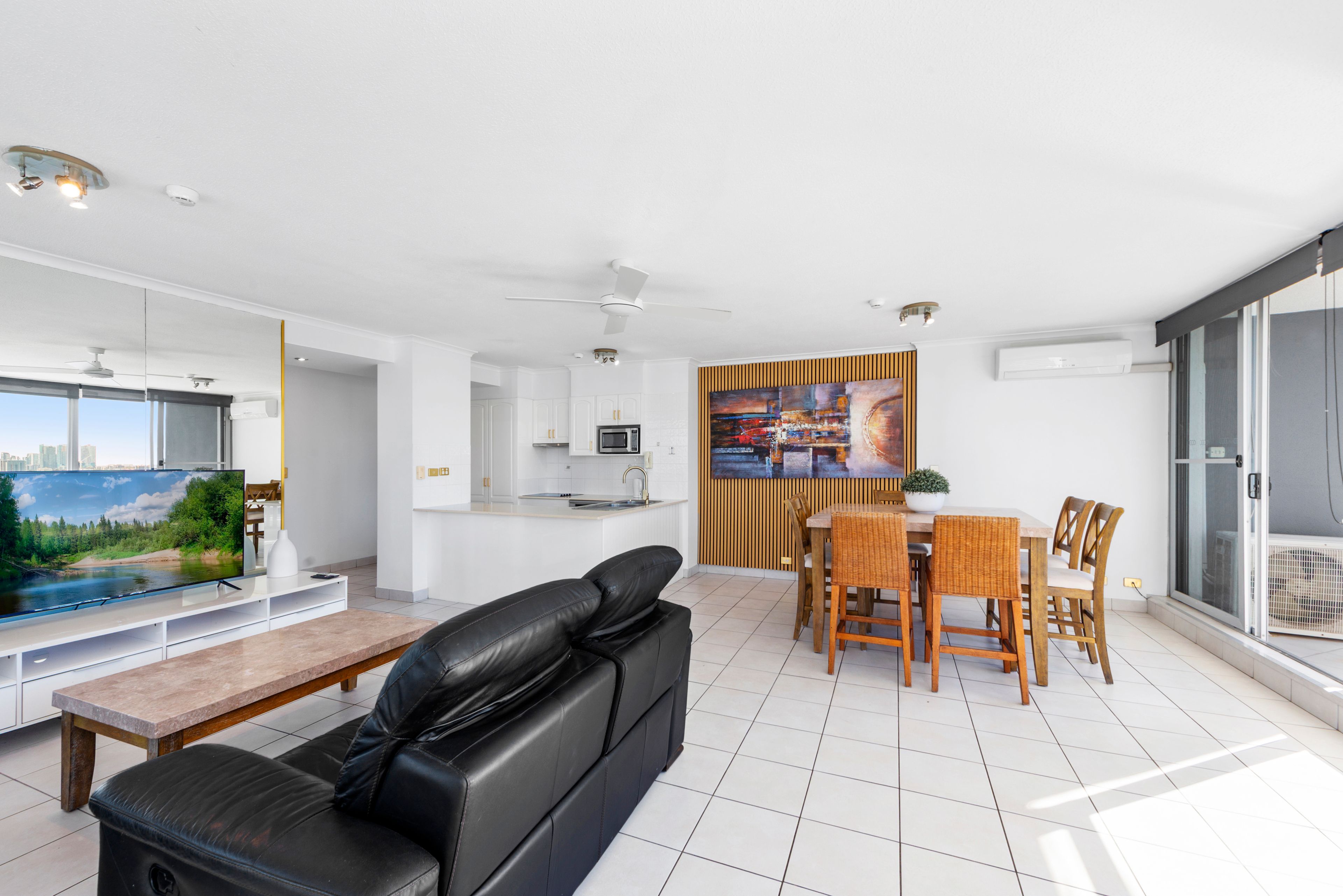 70/63 Cavill Avenue — photo 10 of 30