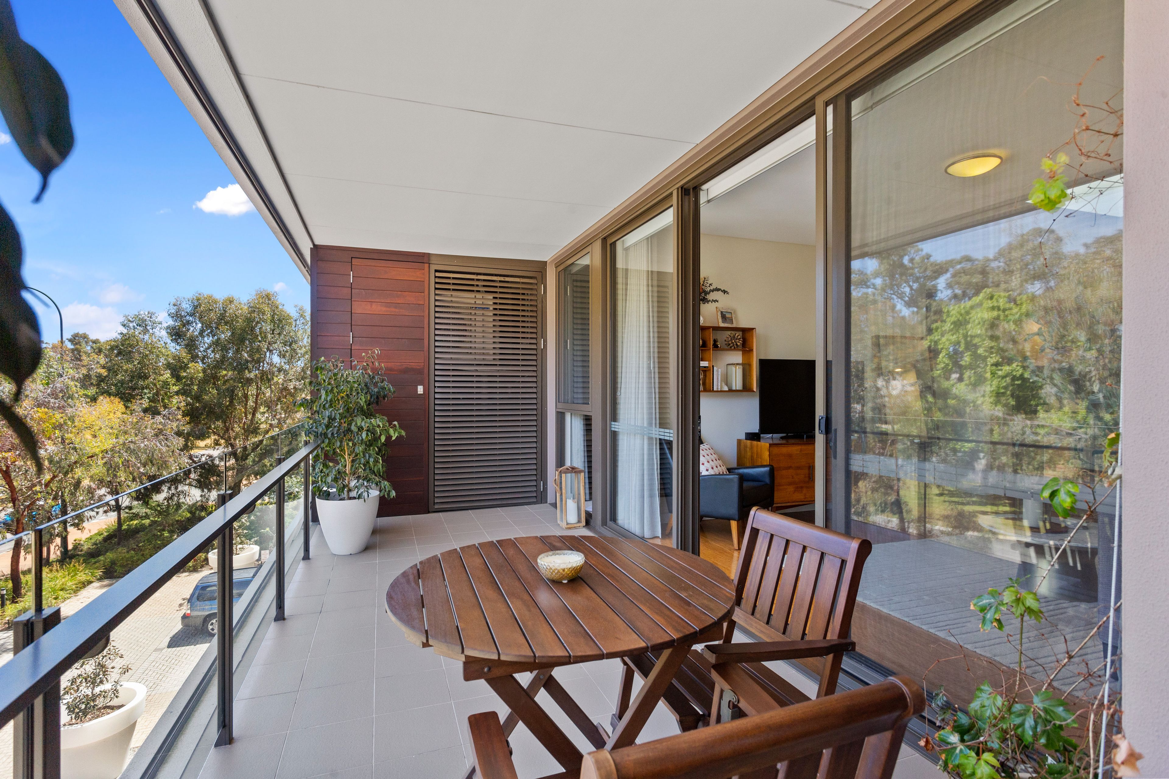 25/2 Dynevor Rise, Floreat, WA 6014