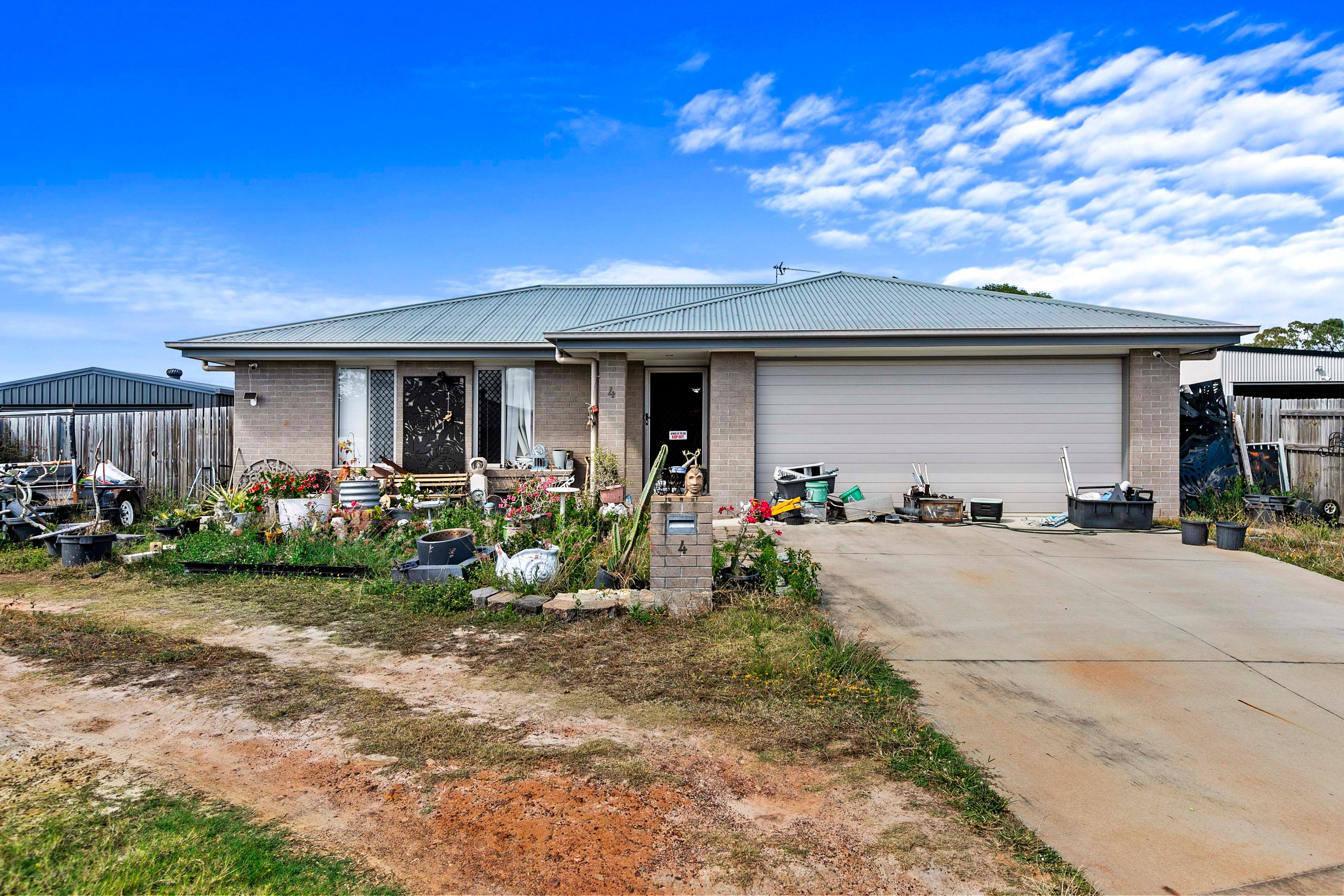 4 Larimar Court, Urangan, QLD 4655