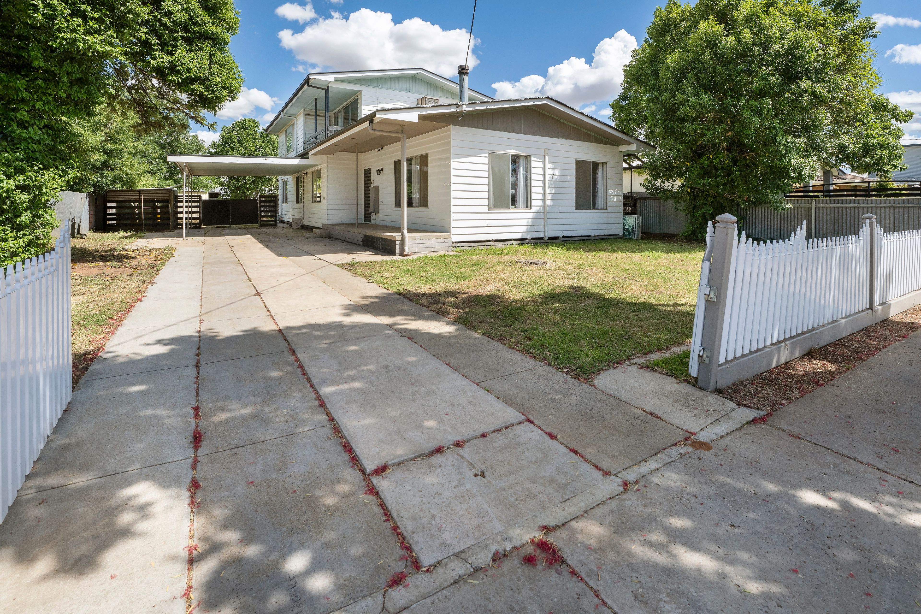 12 Holloway Grove — photo from Ray White Swan Hill