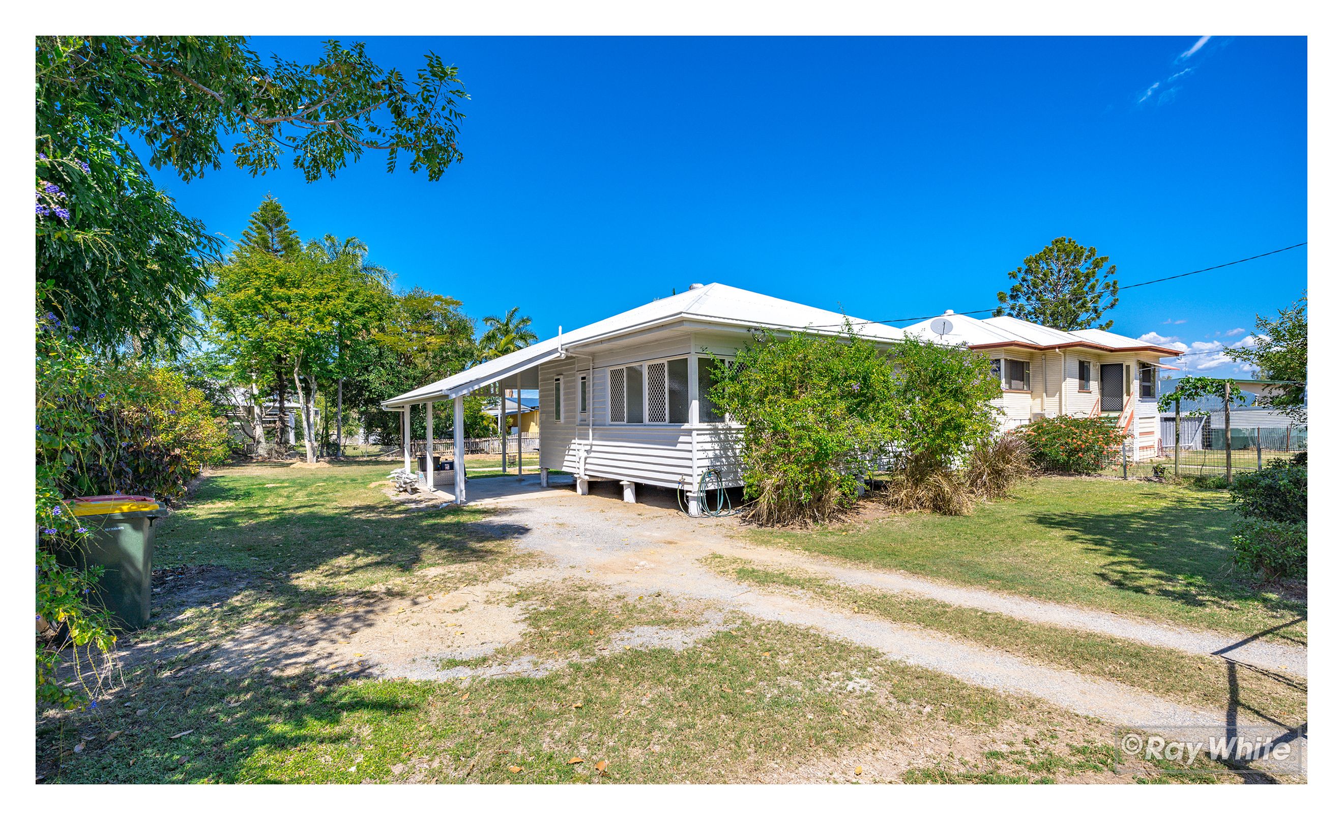 142 Richardson Road, Park Avenue, QLD 4701