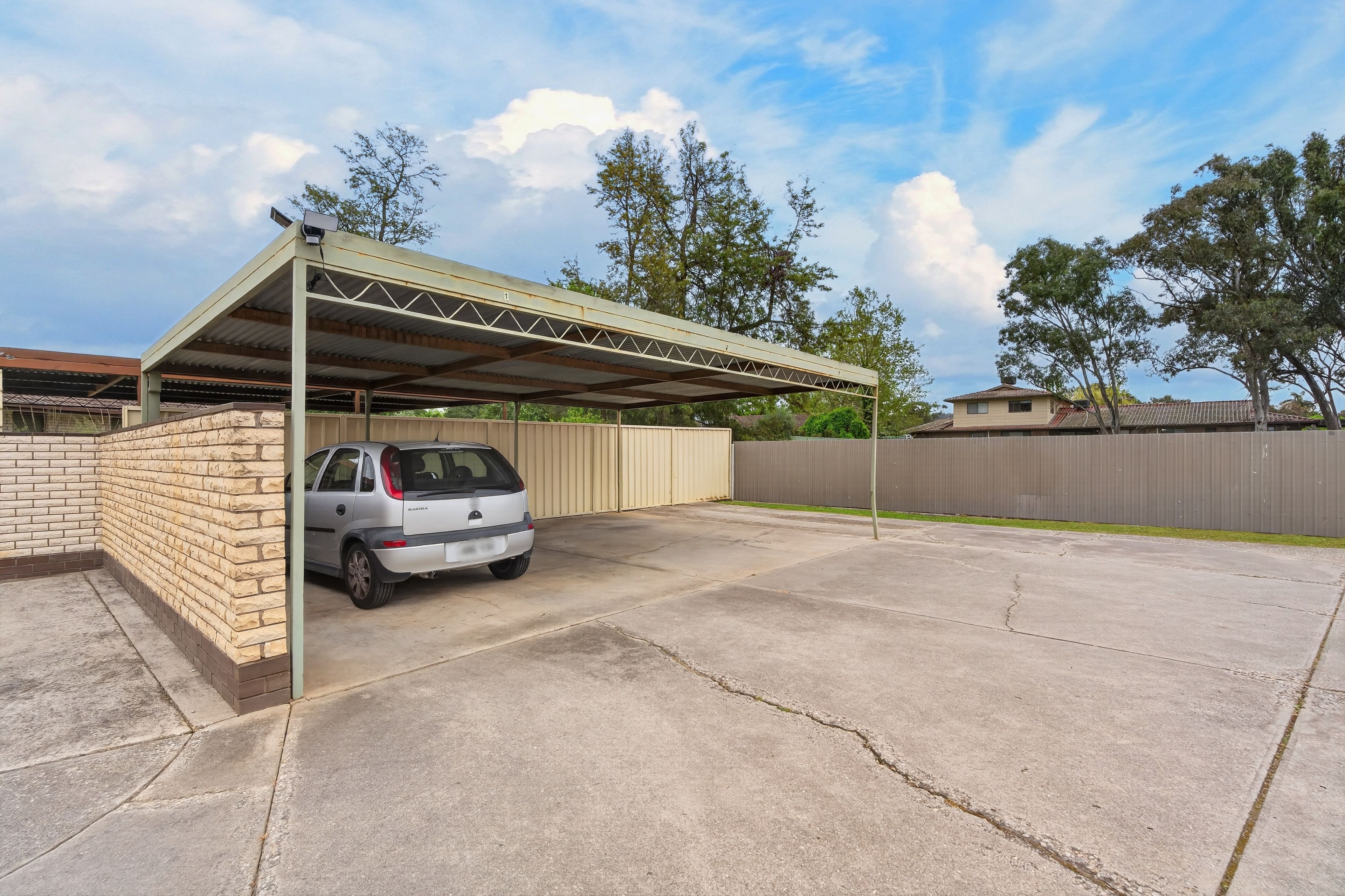 2/568 Grayfern Court — photo 14 of 18