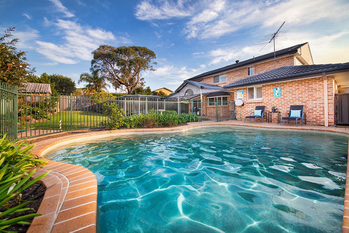 55 Brushwood Drive, Alfords Point, NSW 2234