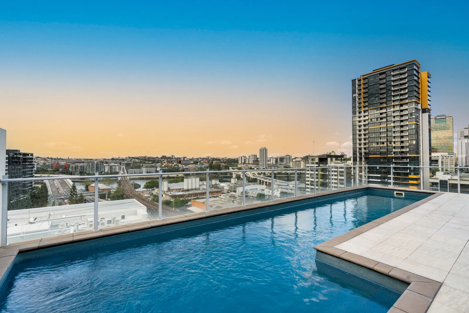 807/43A Peel Street, South Brisbane