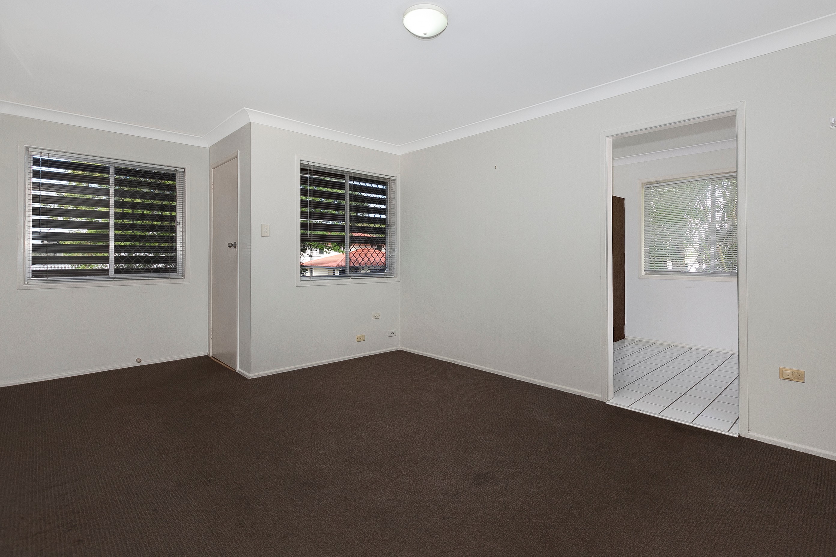 1A/16 Tenbar Street, Tingalpa, QLD 4173