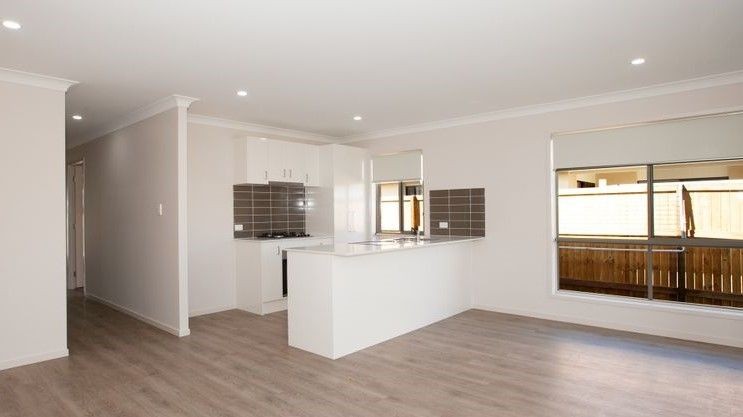 1/32 Arburry Crescent, Brassall, QLD 4305