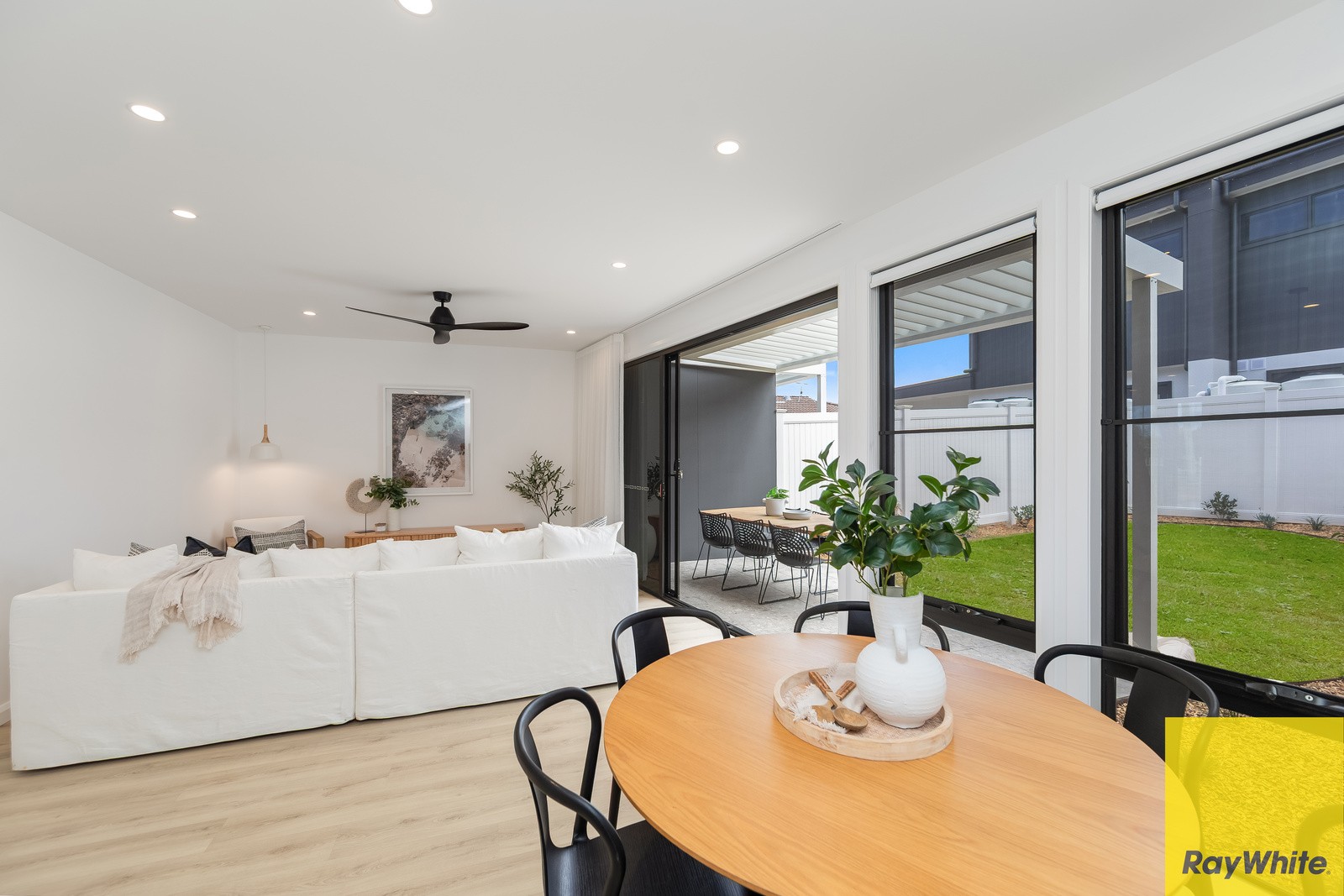 53 Broken Bay Road, Ettalong Beach, NSW 2257