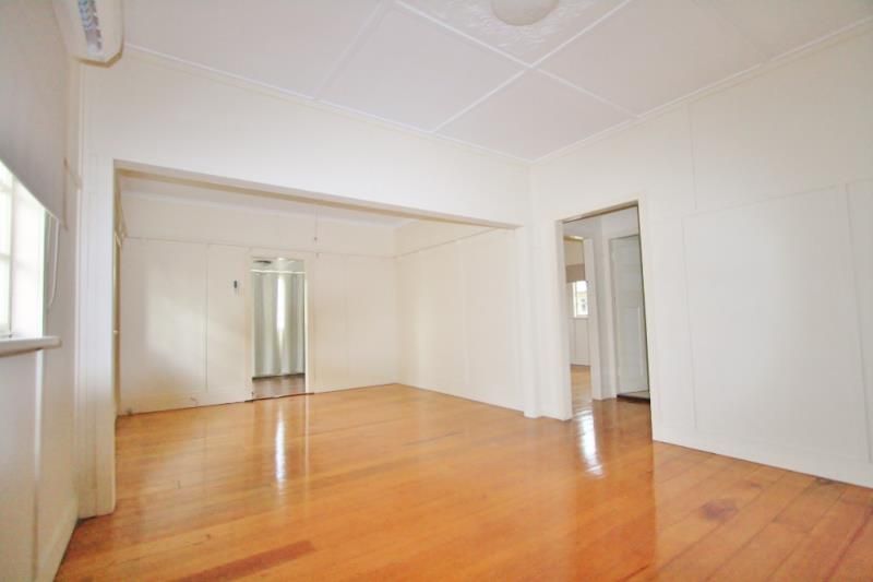 14 Chatsworth Road, Greenslopes, QLD 4120