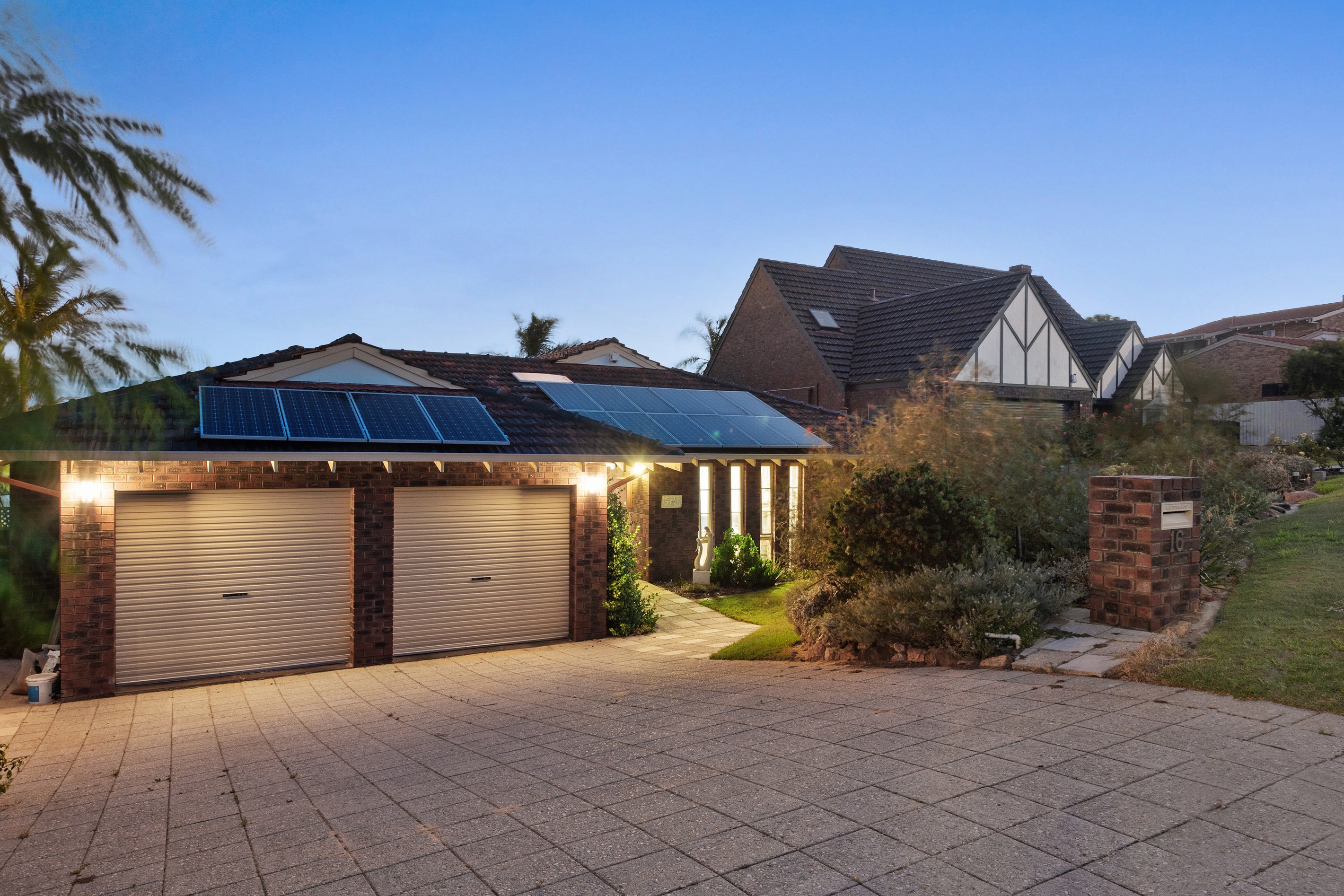 16 Mosspaul Close, Duncraig, WA 6023