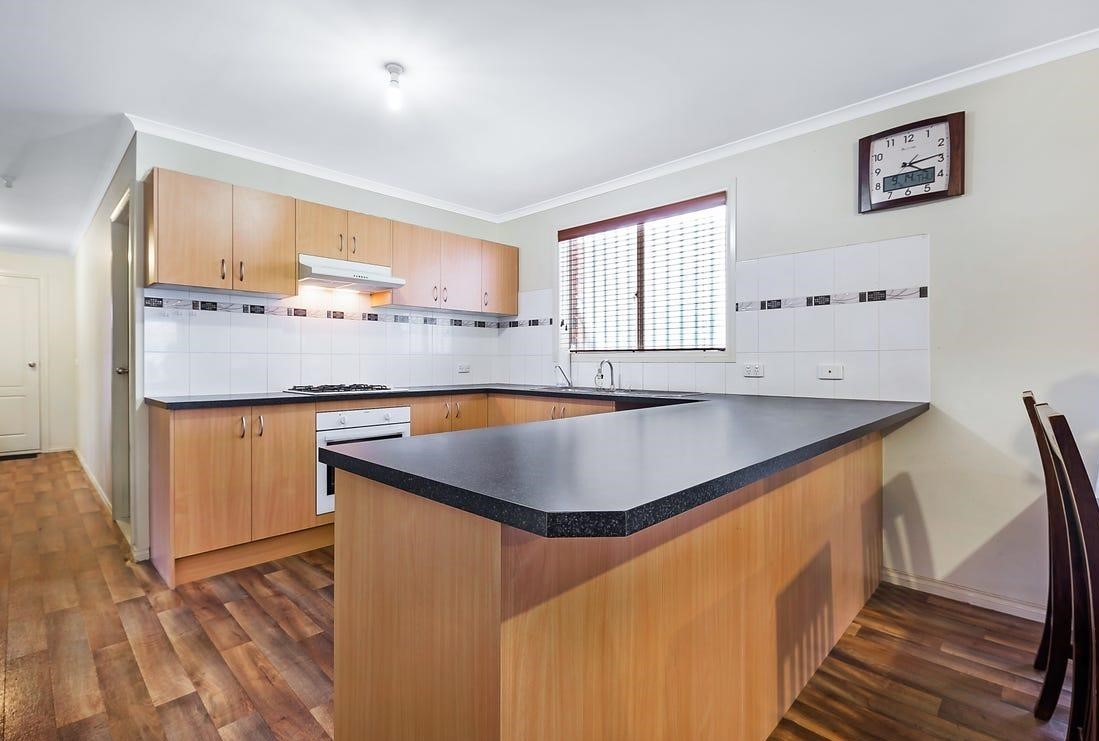8 Saltram Court, Cranbourne East, VIC 3977