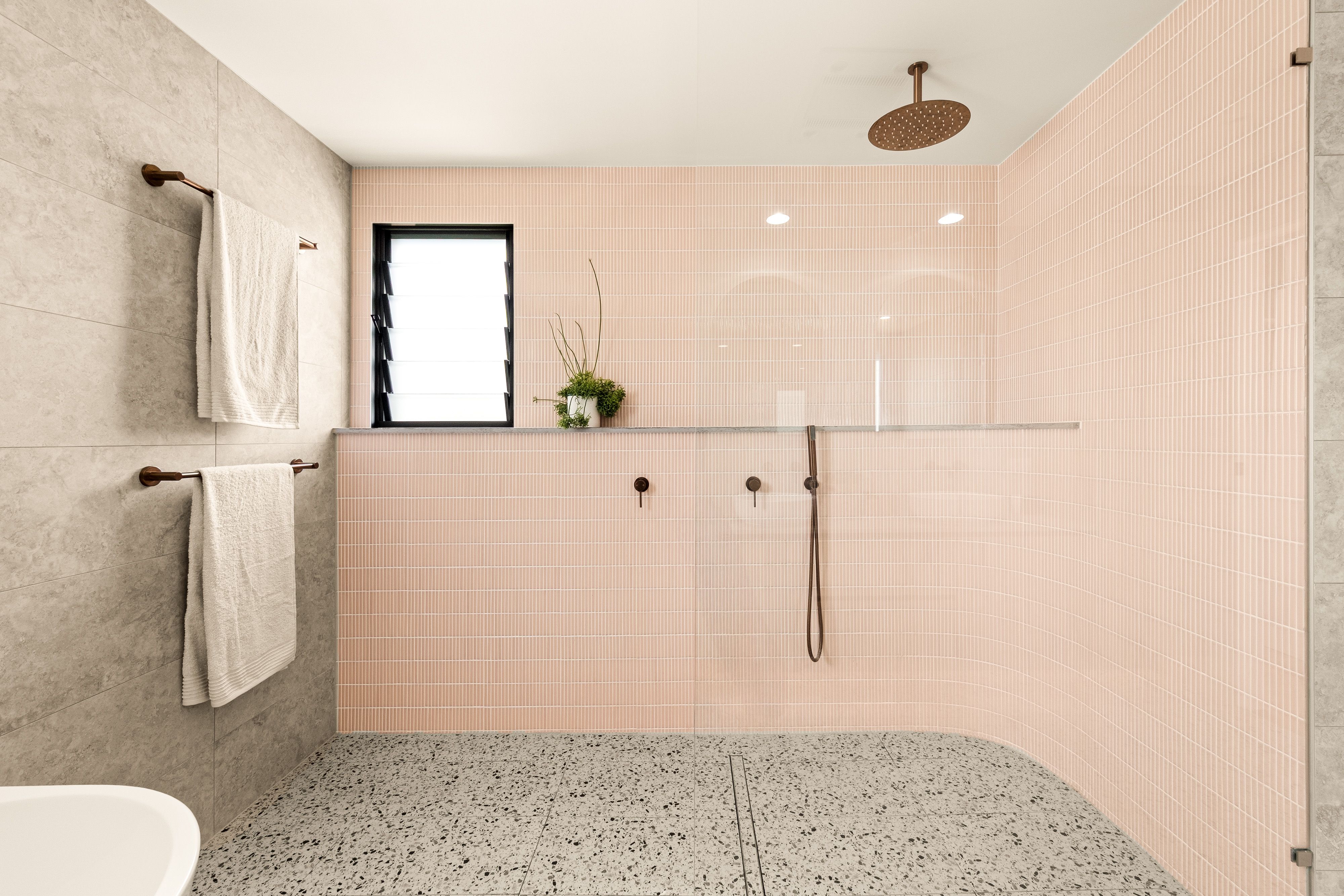 24 Vincent Street — photo 15 of 26