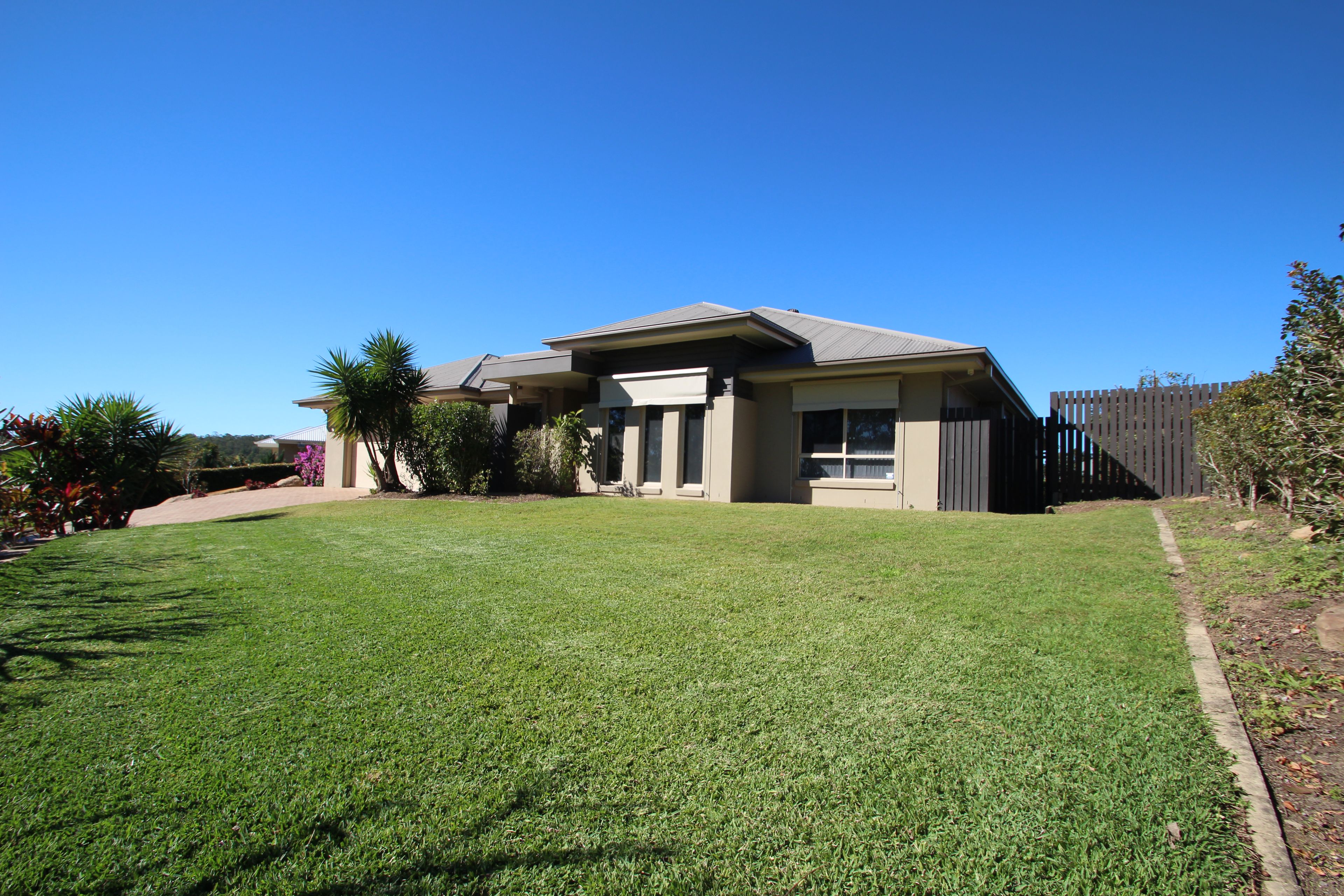 9 Pardalote Drive, Brookwater, QLD 4300