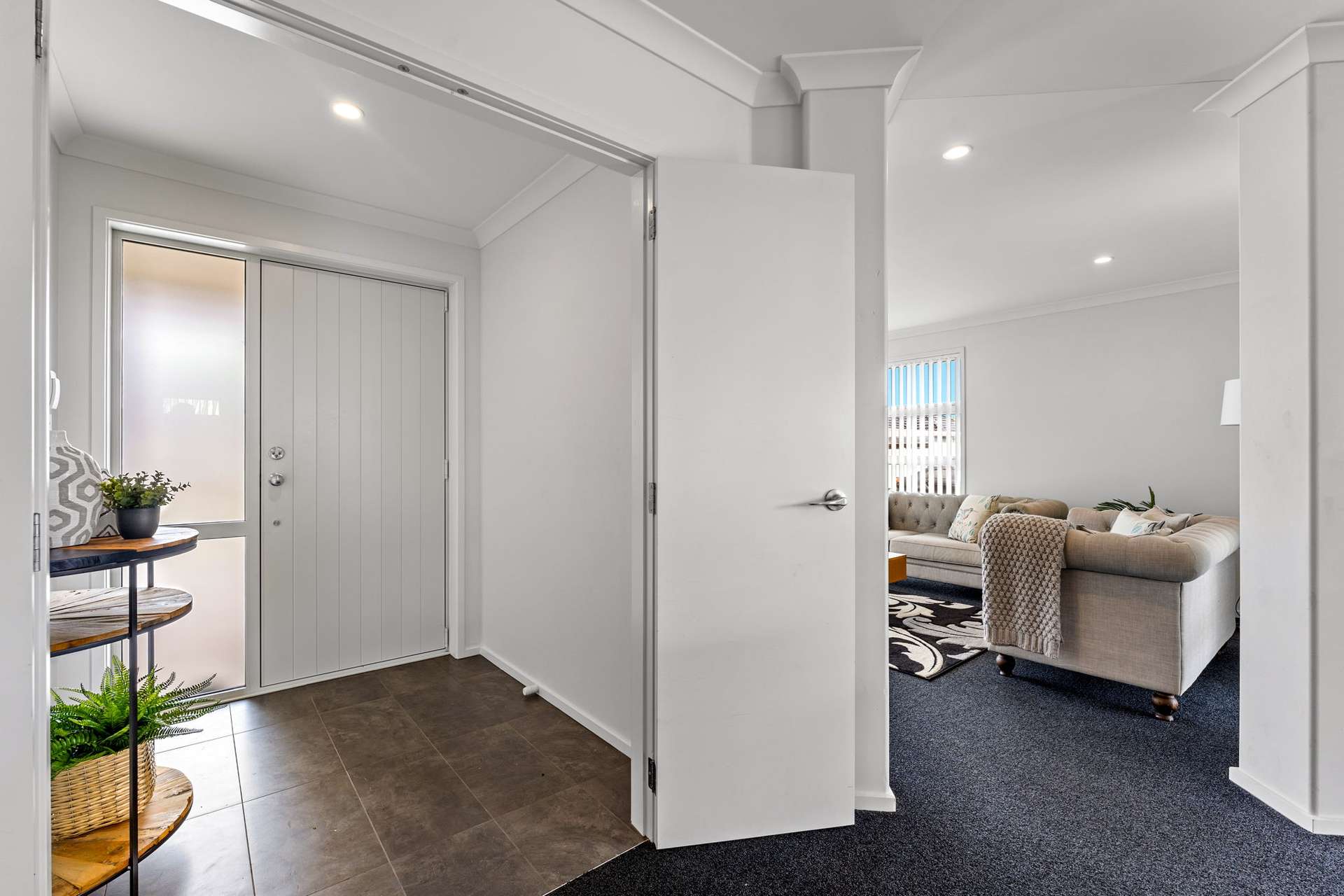 6 Dumas Place photo 14