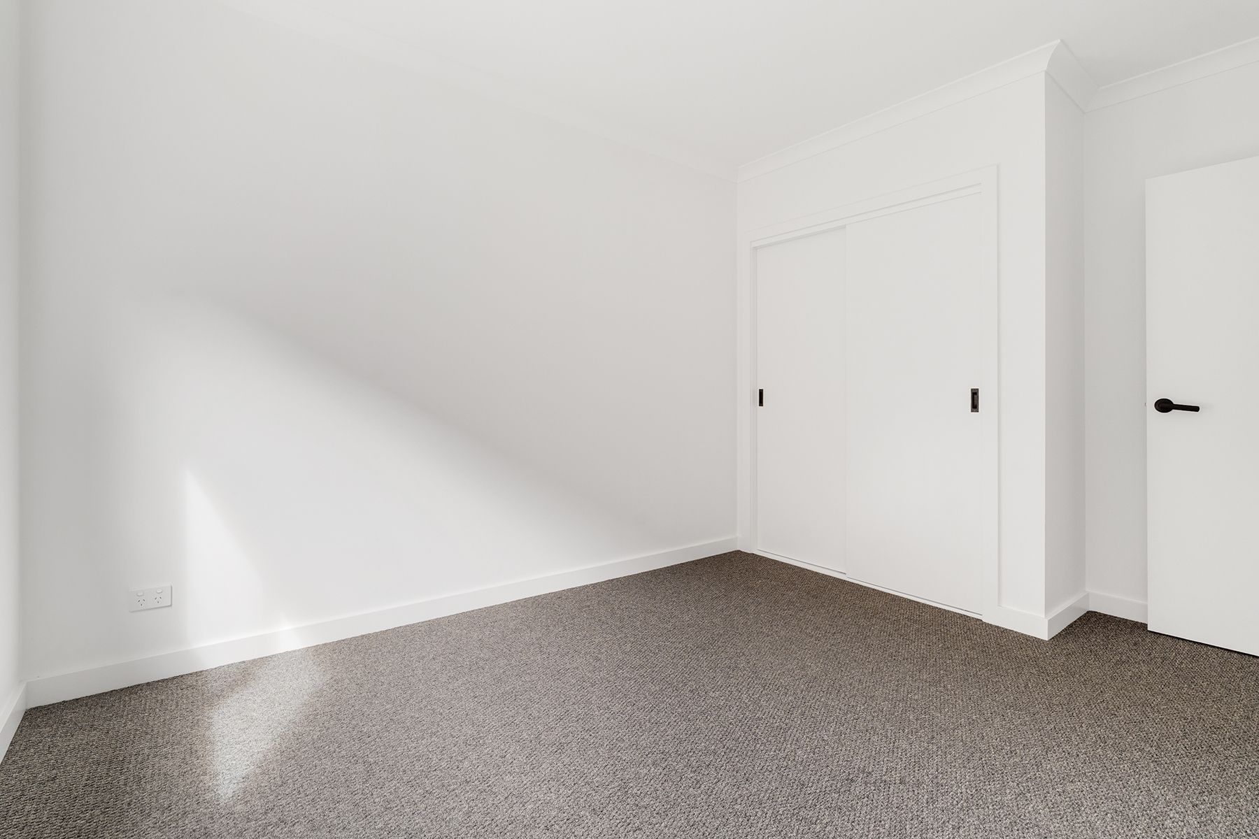 76 Palm Circuit — photo 12 of 17