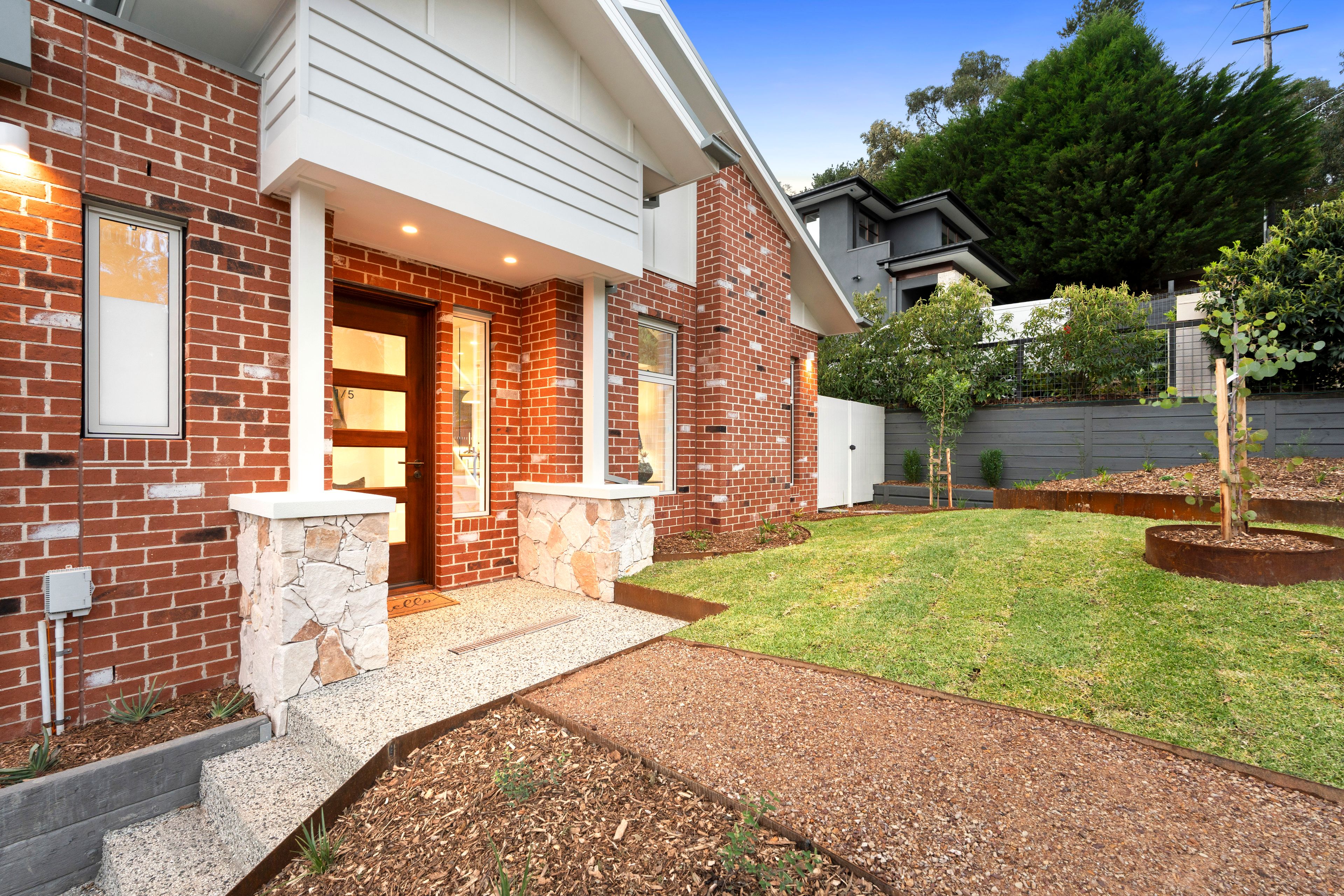 1/5 Lambert Street — photo 15 of 15