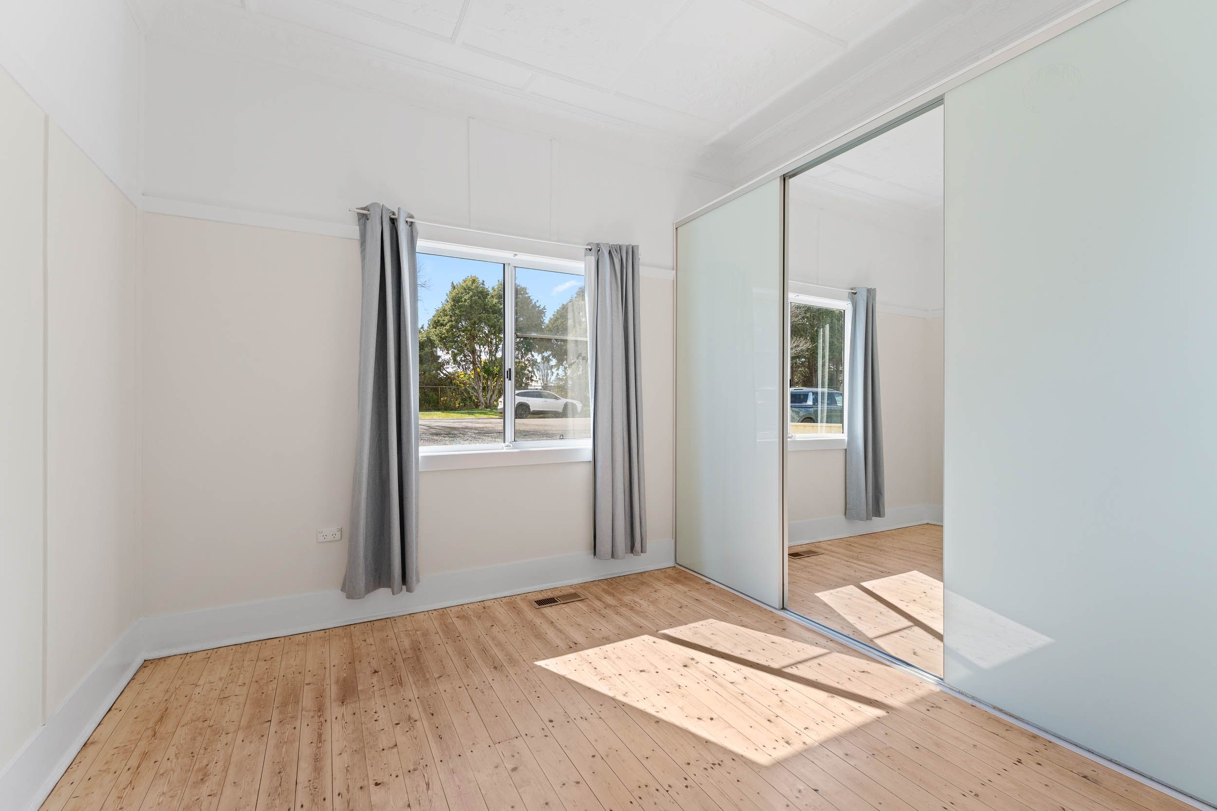 114 Verner Street — photo 6 of 11