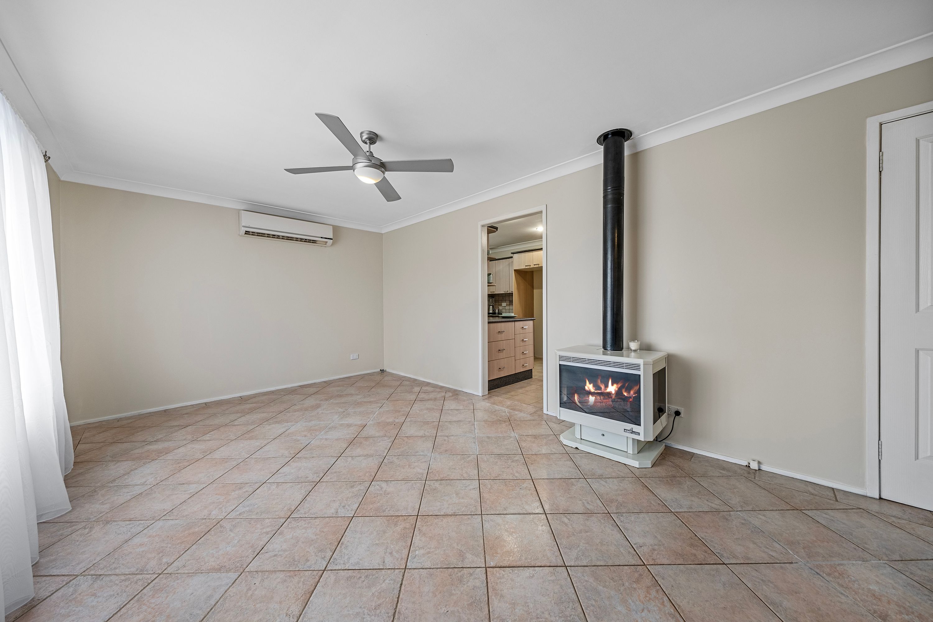 6 Macarthur Drive, St Clair, NSW 2759