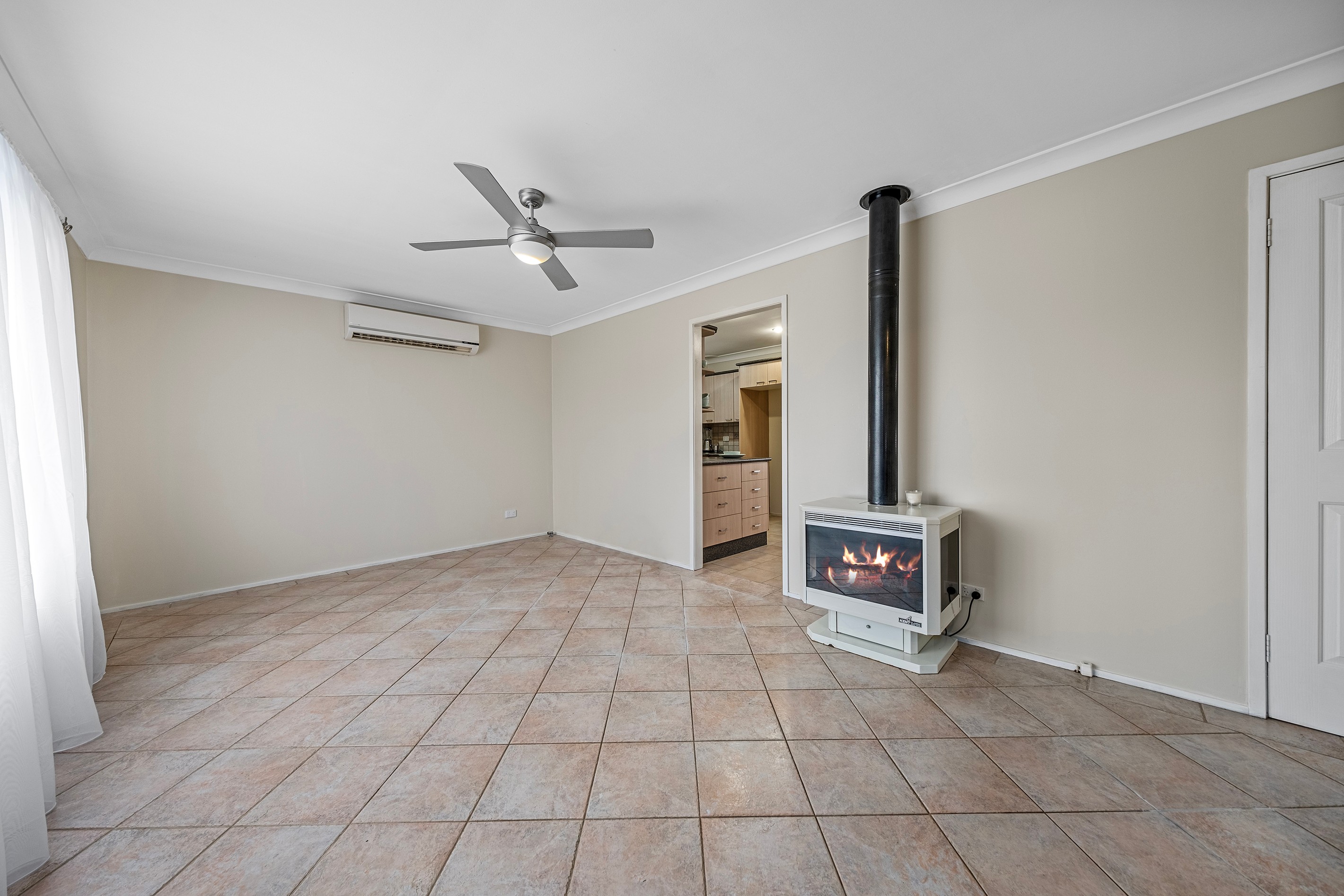 6 Macarthur Drive, St Clair, NSW 2759