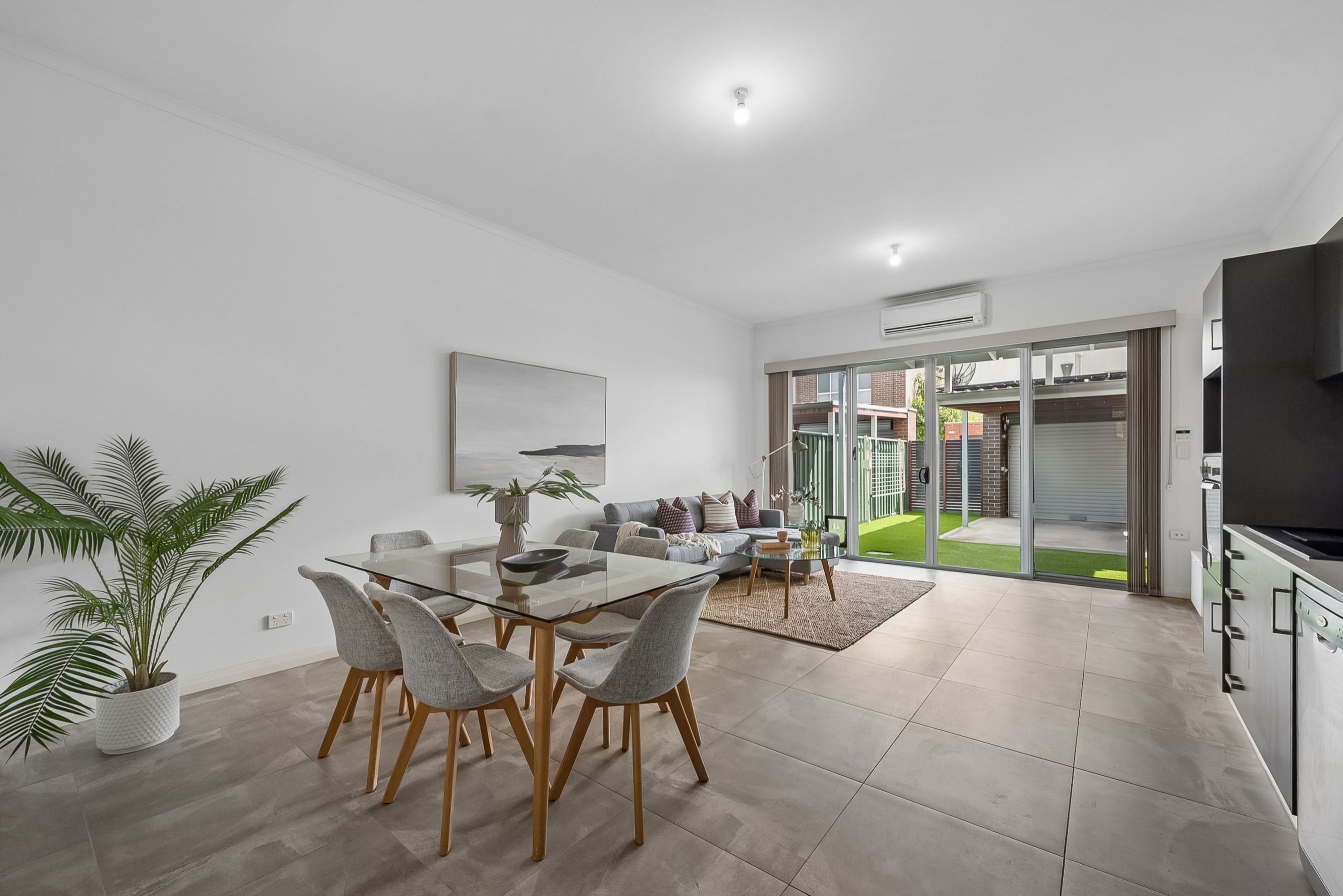 17 Hope Lane — photo 4 of 9