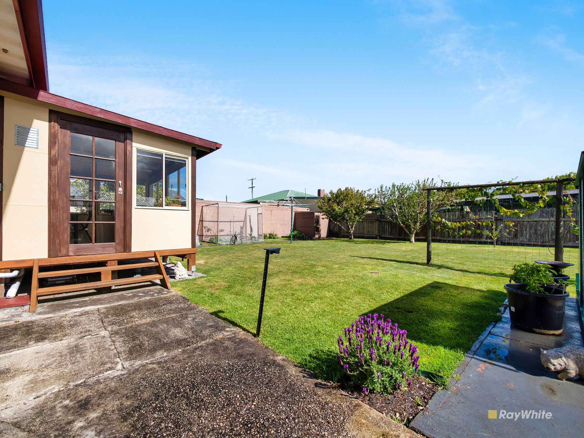 15 Jenner Street — photo 12 of 15