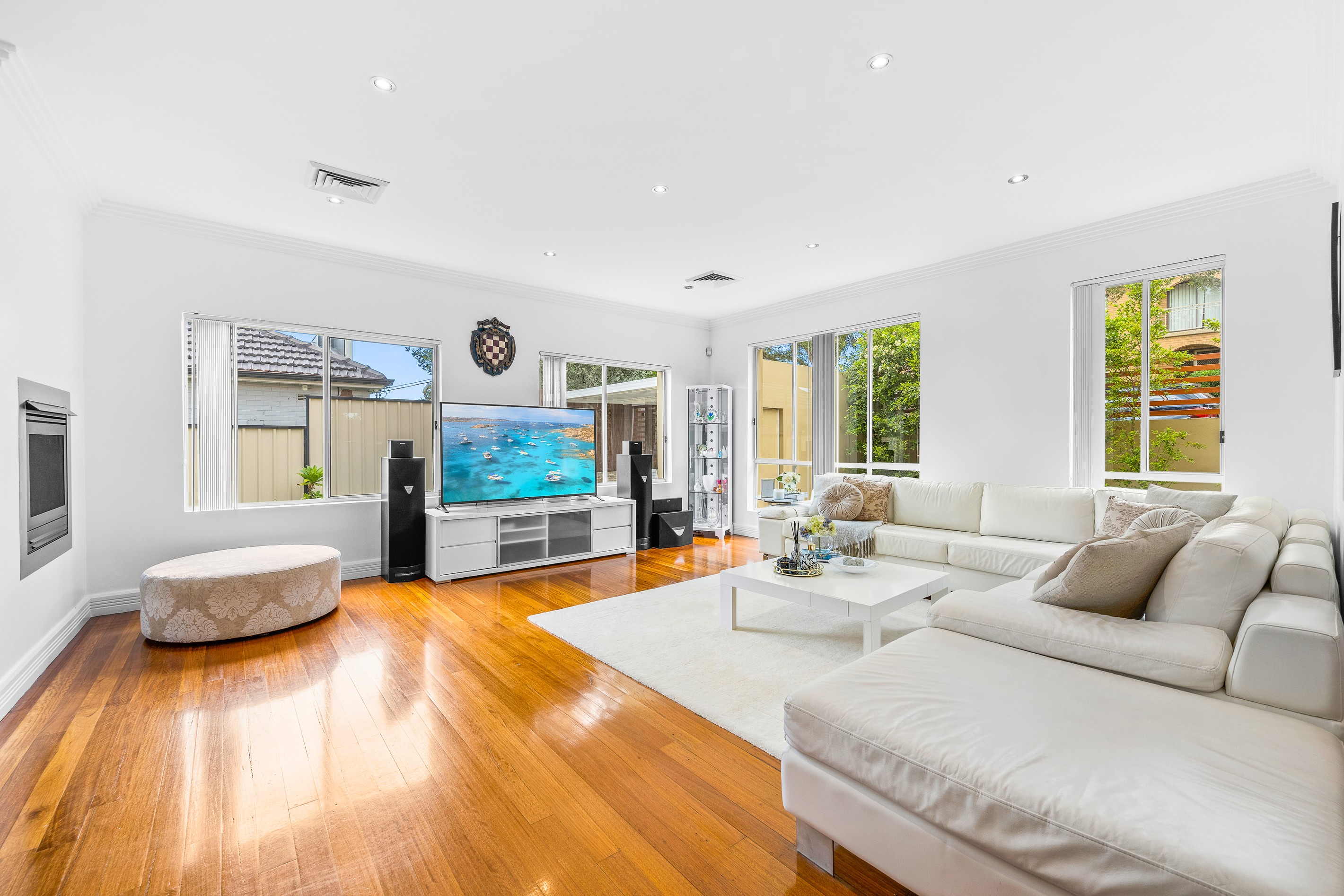 60 Vivienne Street, Kingsgrove, NSW 2208