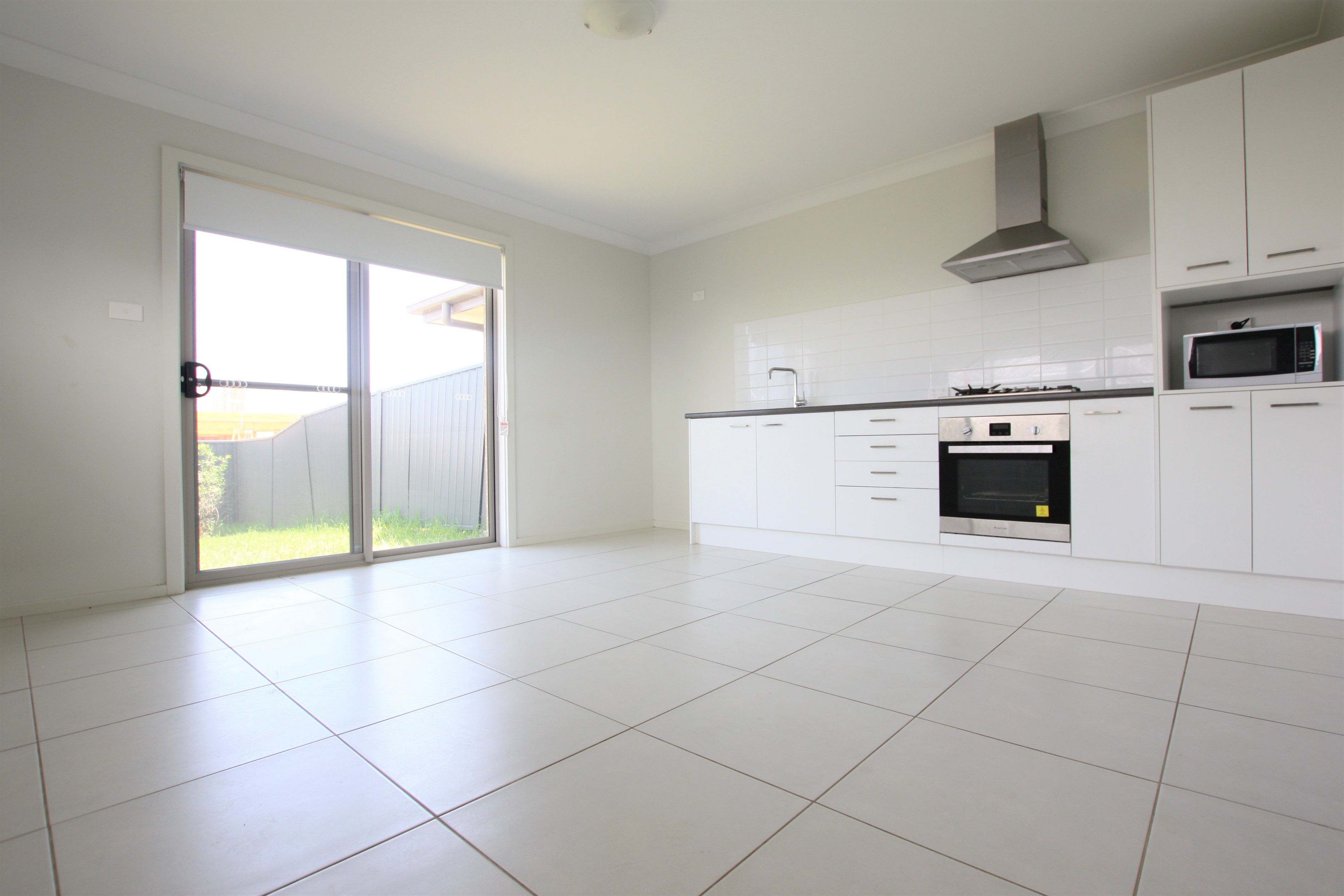 7B Salmon Street, Oran Park, NSW 2570