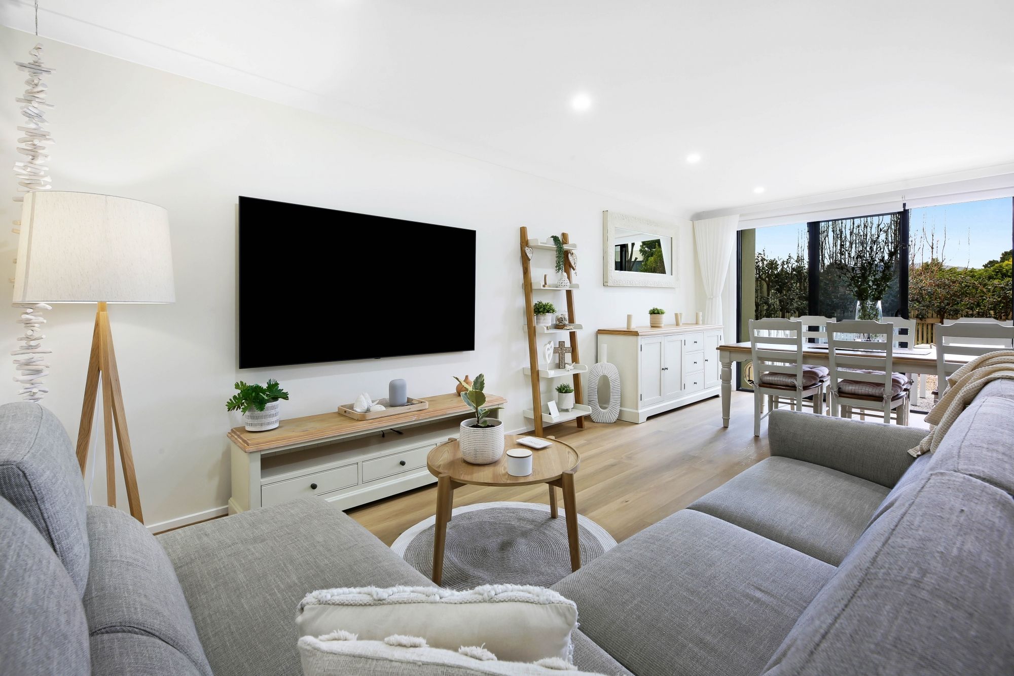 68 Peninsula Drive, Robina, QLD 4226