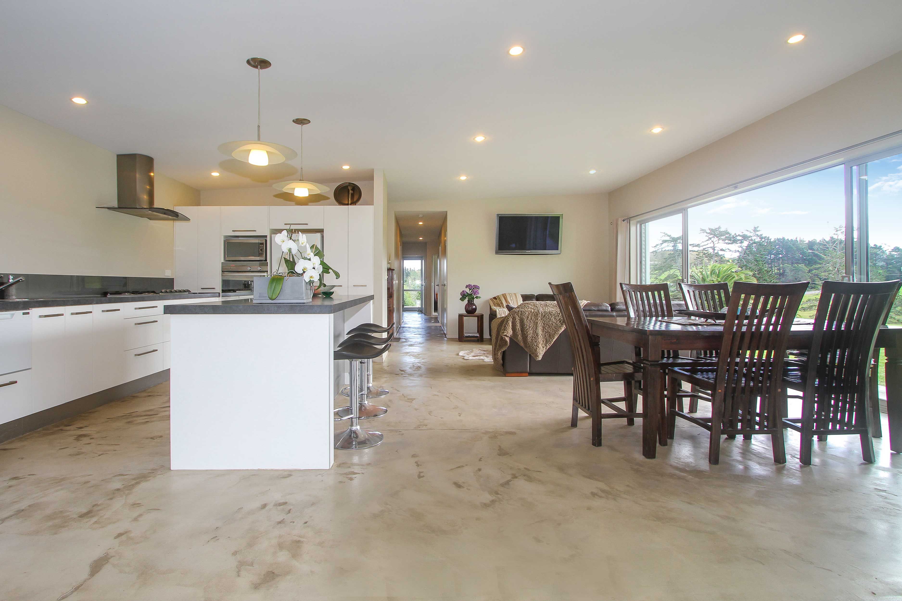 1513a East Coast Road, Redvale, Rodney