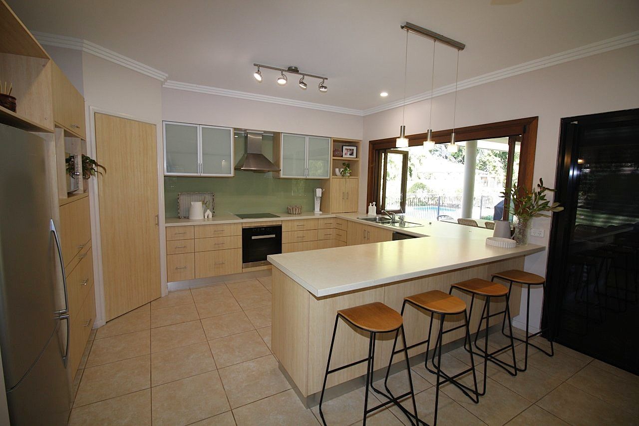 8 Deighton Street — photo 4 of 30