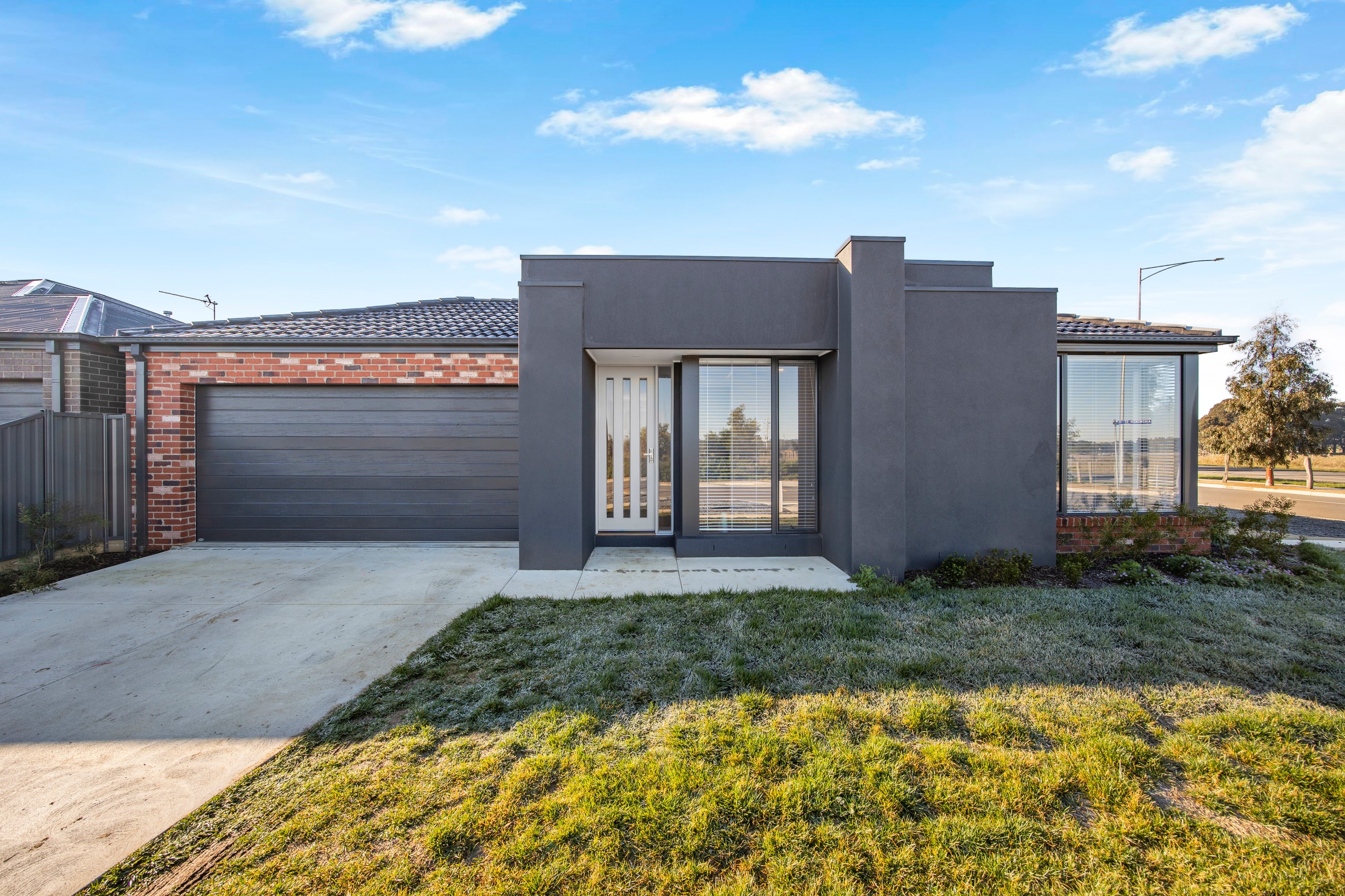 2 Thurling Parade, Lucas, VIC 3350