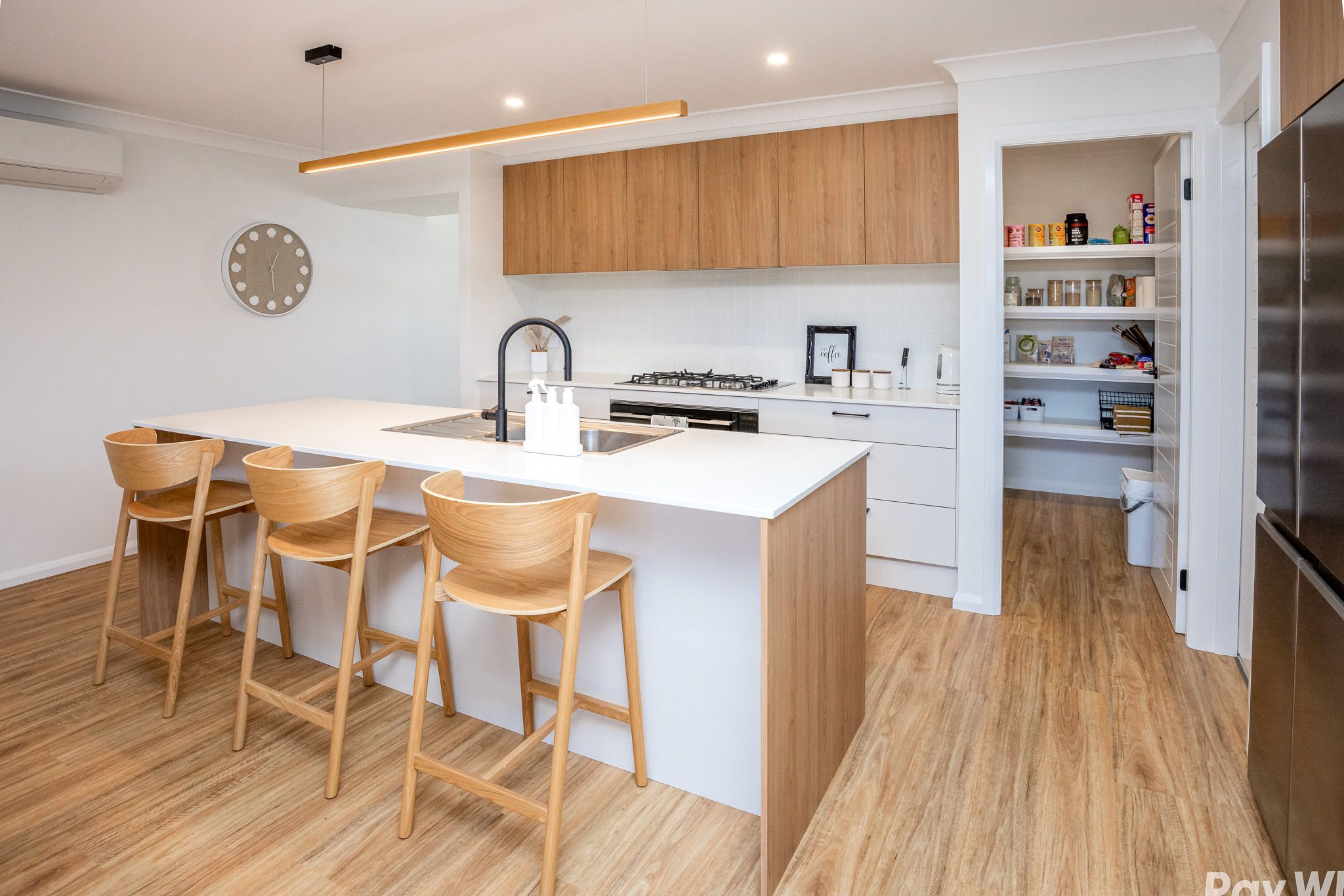 71 Kentia Drive — photo 3 of 17
