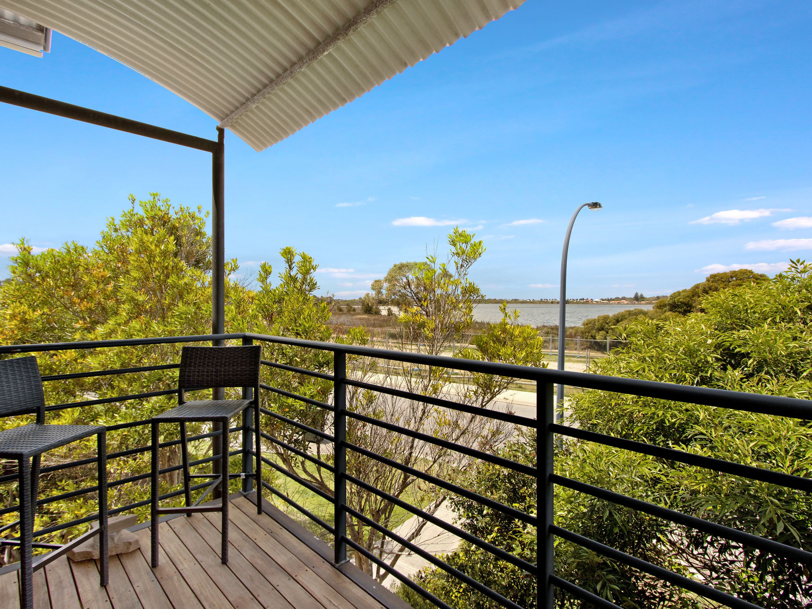 17/20-22 Lake Street, Rockingham, WA 6168