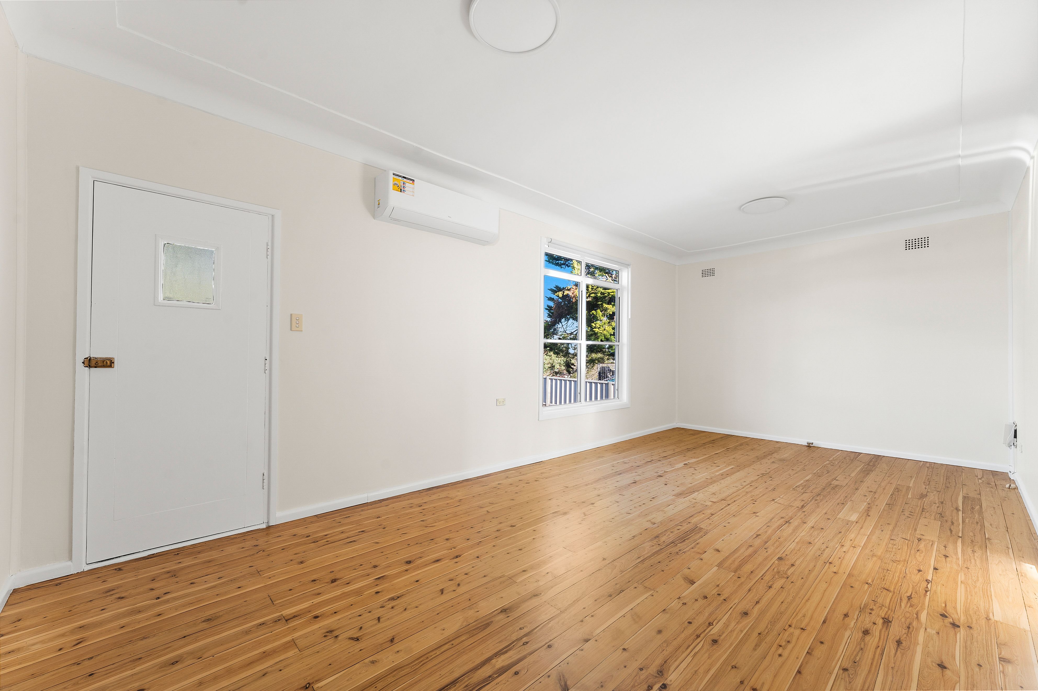 10 Kent Street, Berkeley, NSW 2506