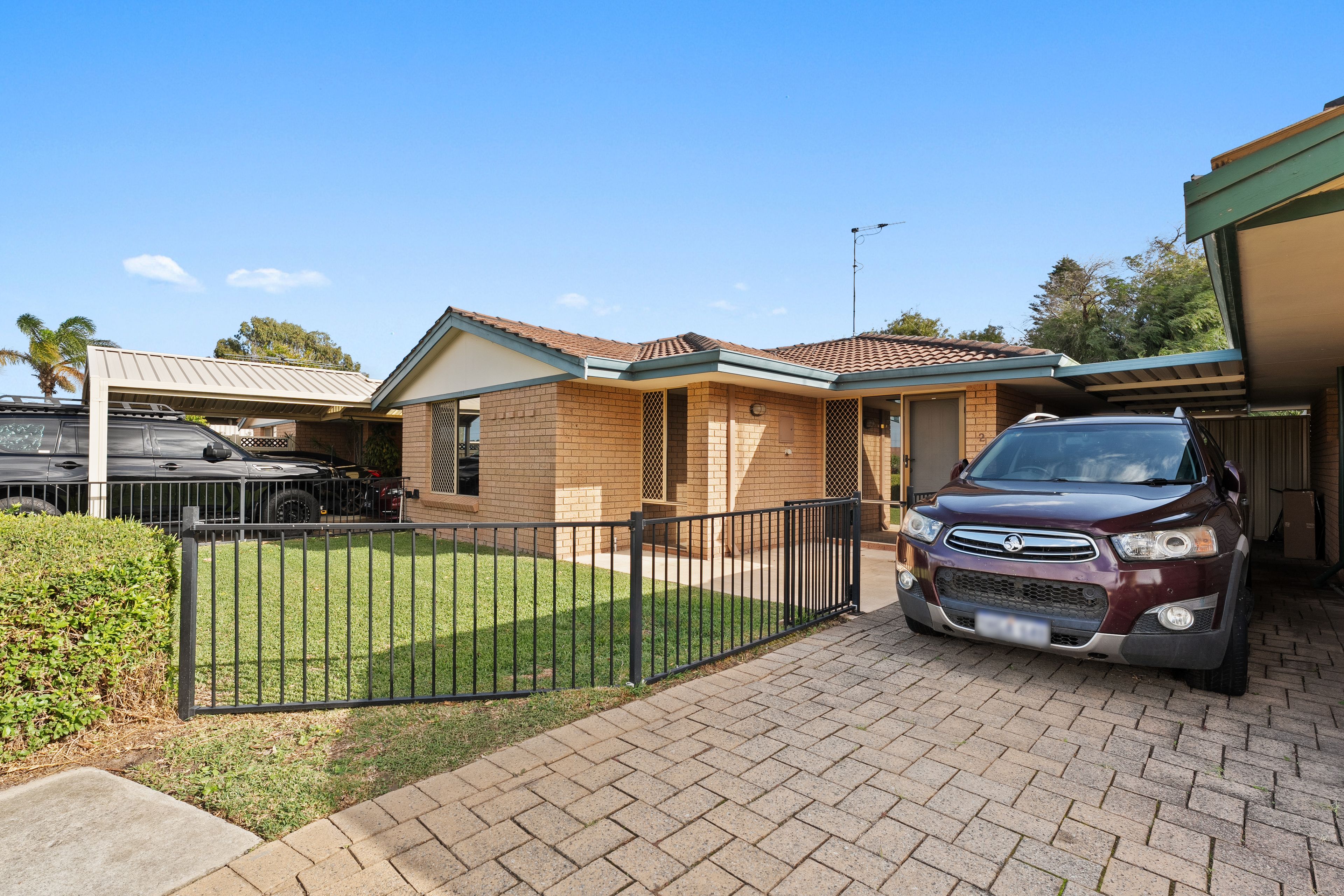 2/17 Casilda Place, Cooloongup, WA 6168