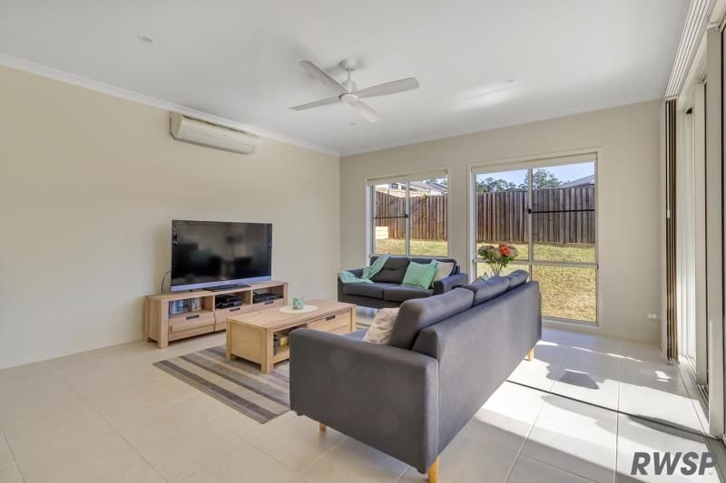 10 Gullwing Drive, Upper Coomera, QLD 4209