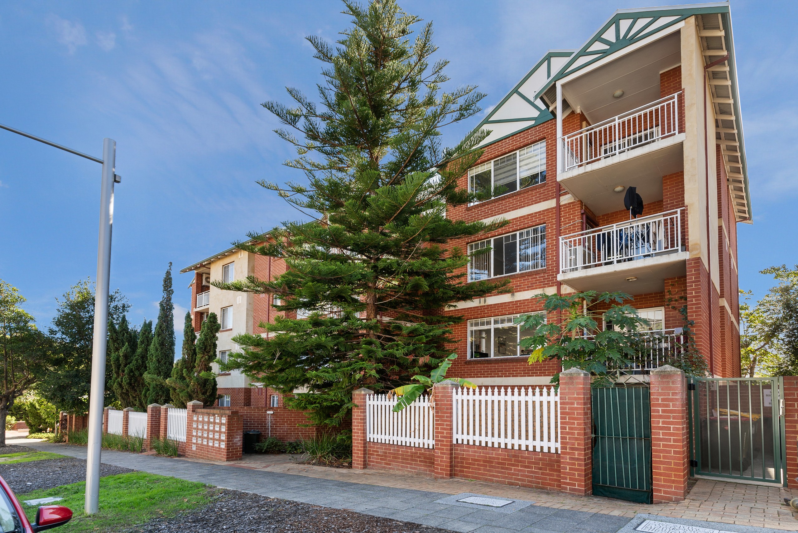 18/62 Bronte Street, East Perth, WA 6004