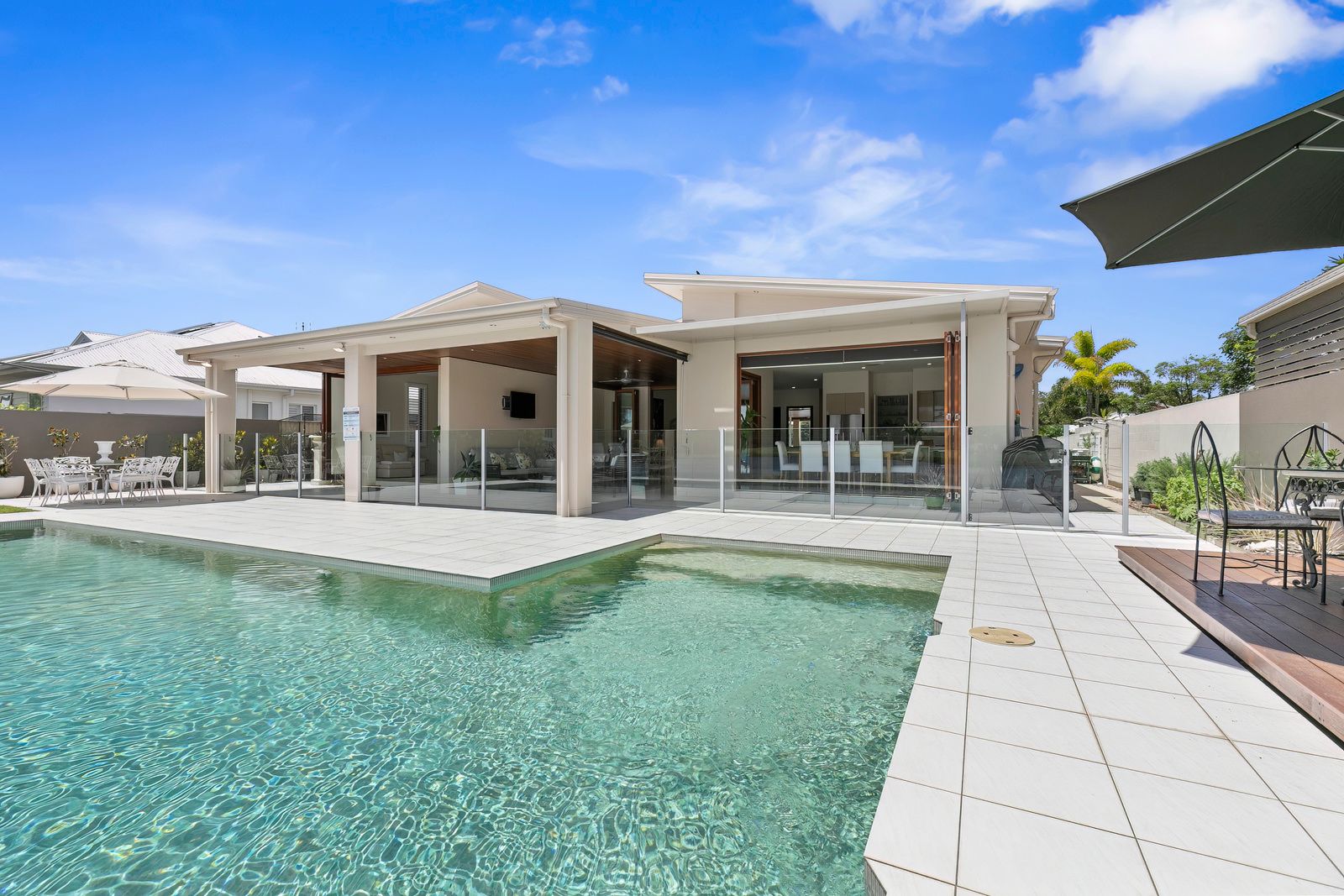 101 Mahogany Drive, Pelican Waters QLD 4551