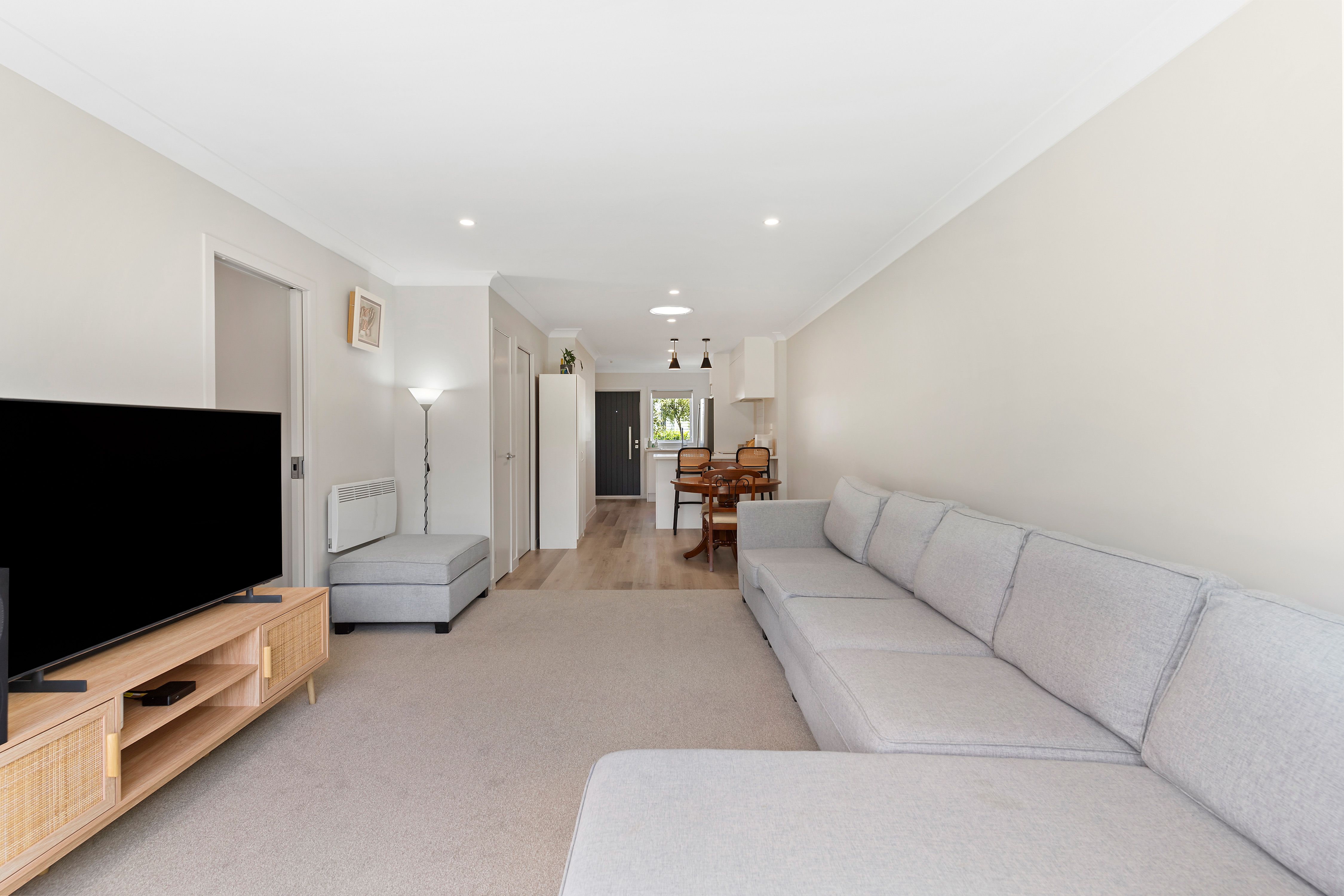 74 Paretaiuru Crescent, Papakura, Papakura