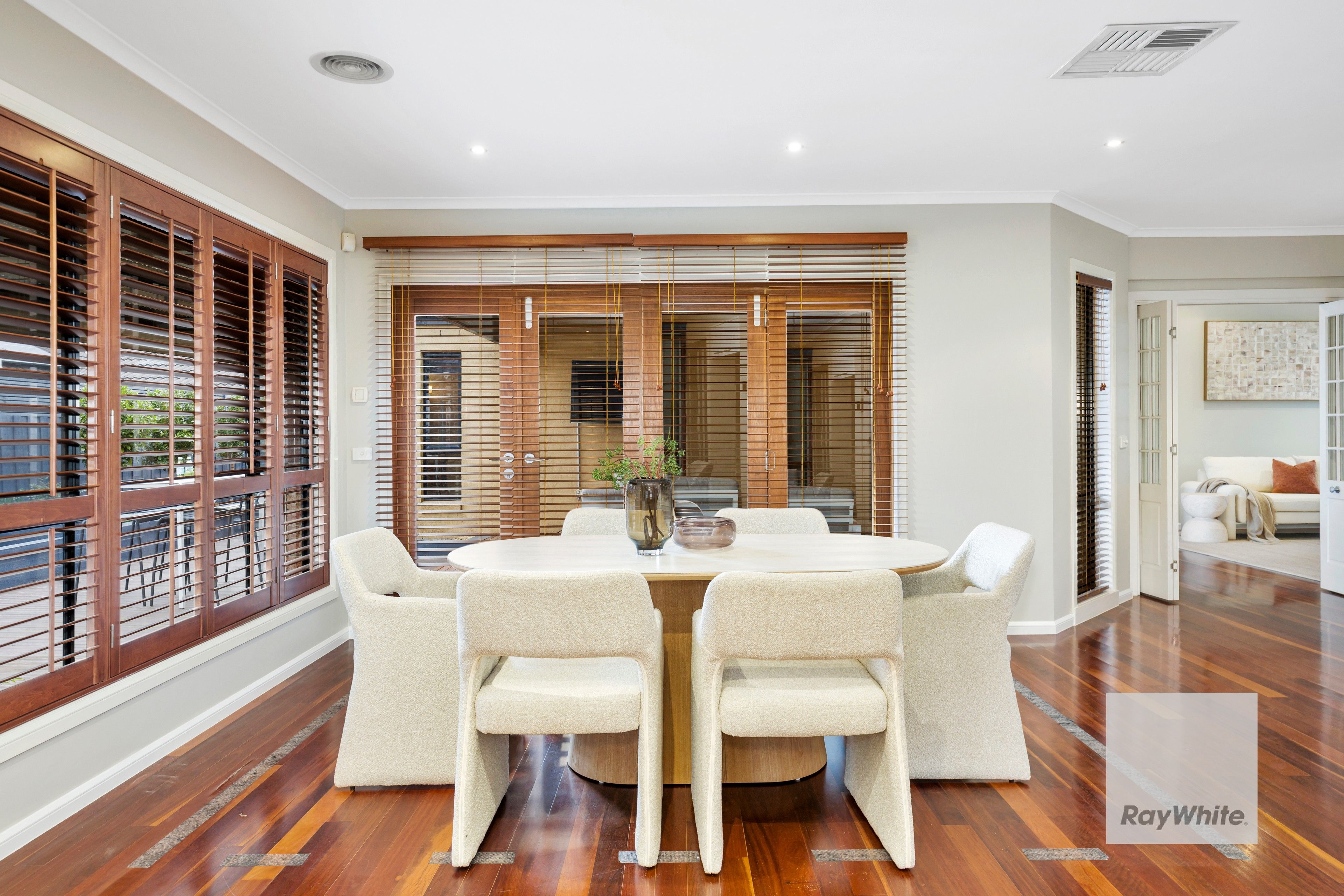 9 Vaucluse Boulevard — photo 9 of 24