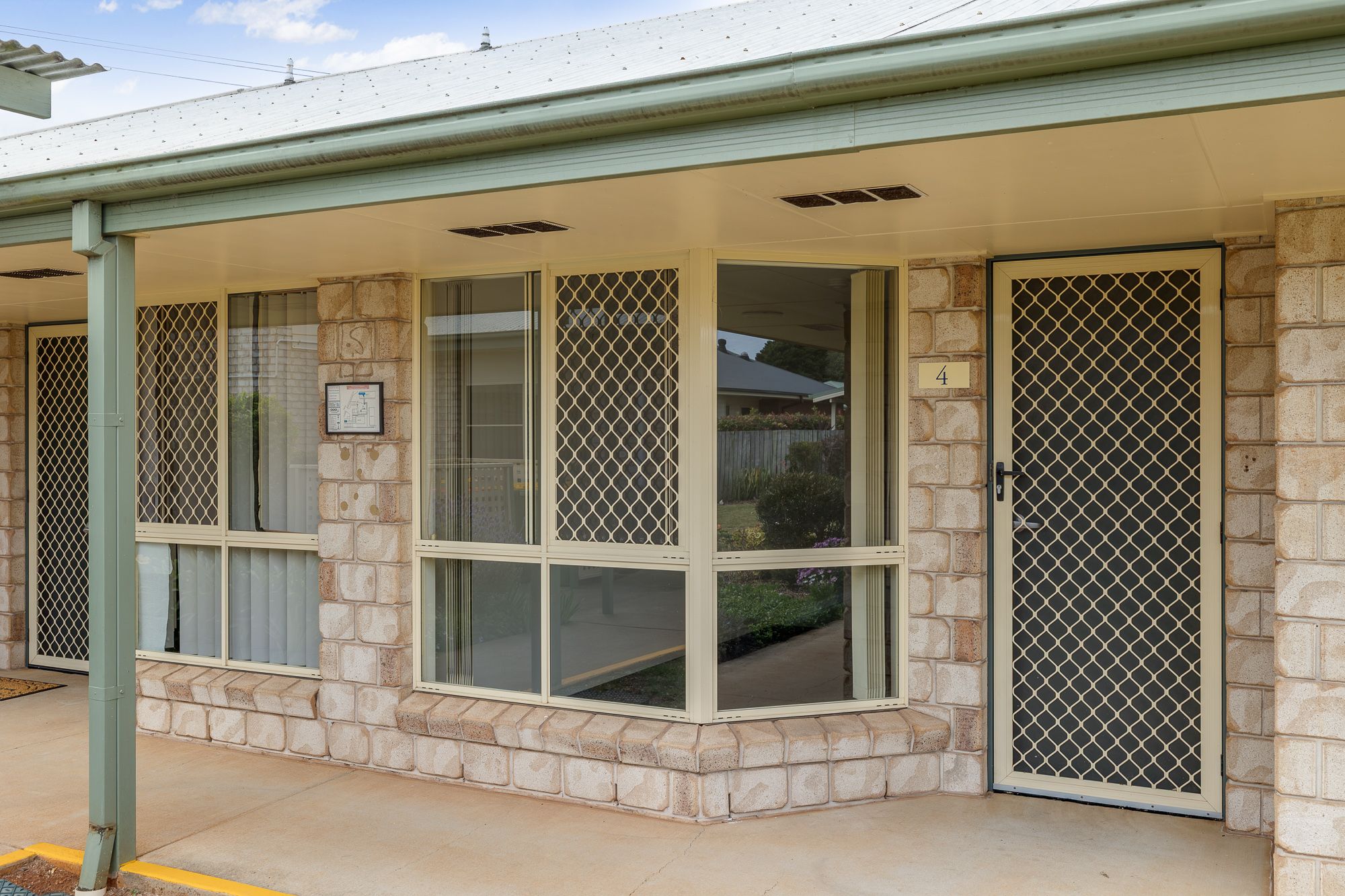 4/55-59 Drayton Road — photo from Ray White Toowoomba