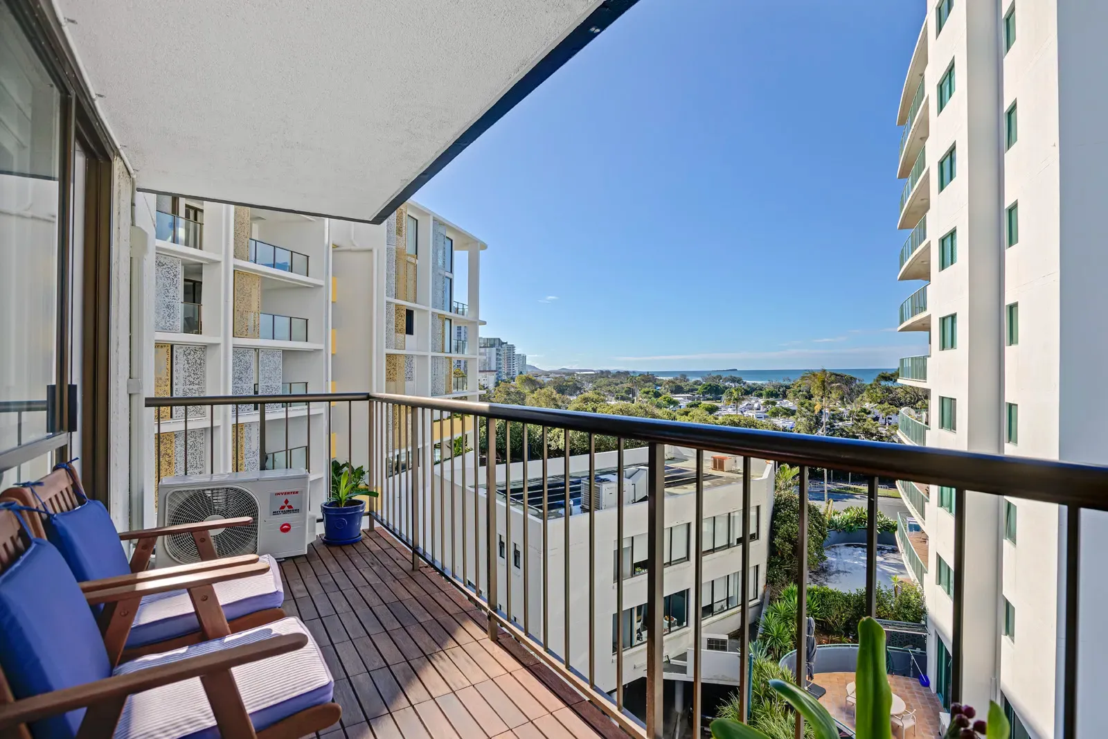12/12 Parker Street — photo from Ray White Kawana Waters